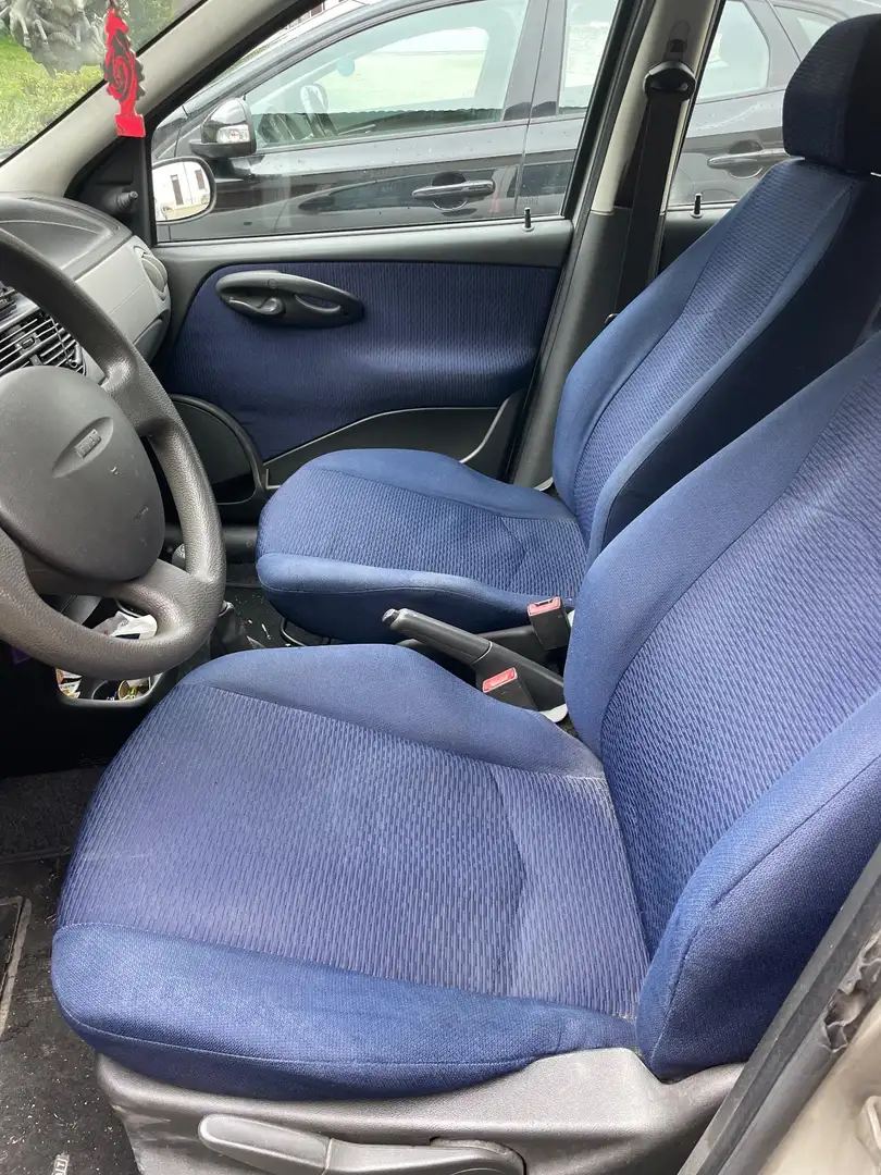 Fiat Punto 5p 1.6 ELX 90cv 188 - 1