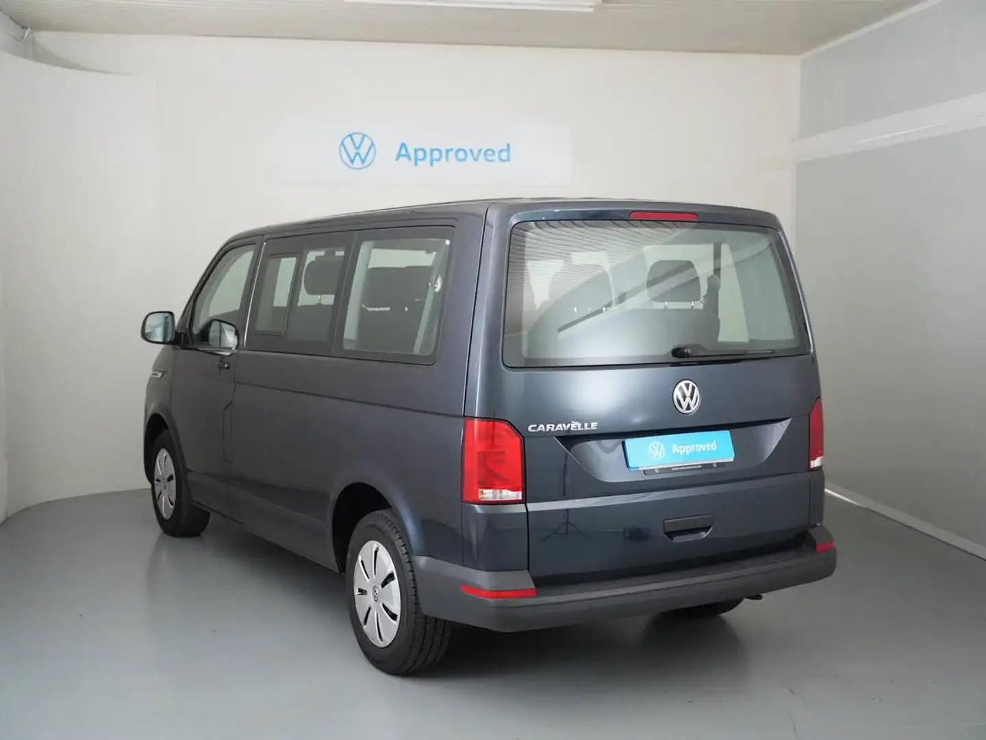 Volkswagen T5 Caravelle 2.0TDI BMT DSG Blau - 2