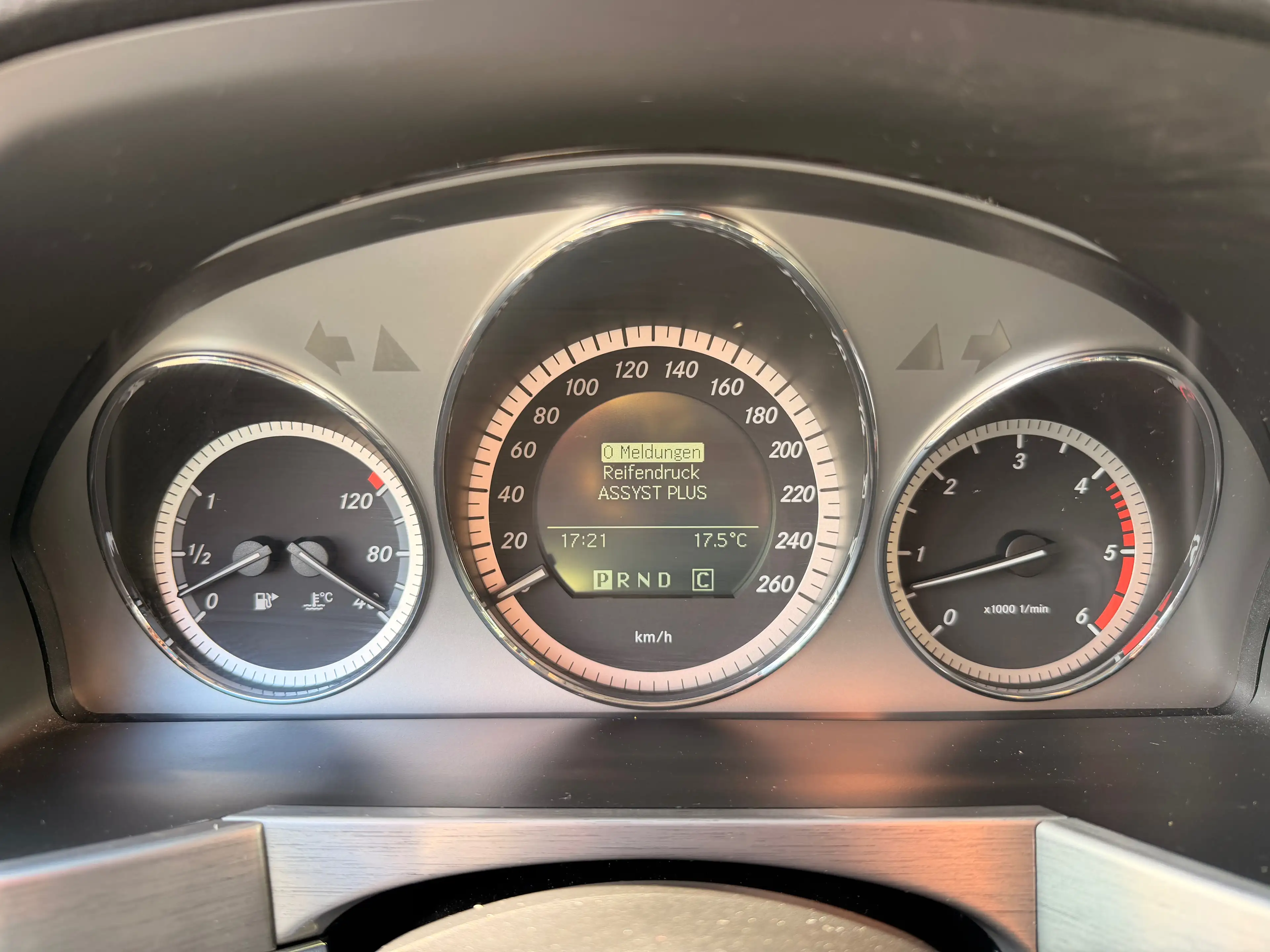 Mercedes-Benz GLK 320 GLK 320 CDI 4Matic (204.983) — photo 13