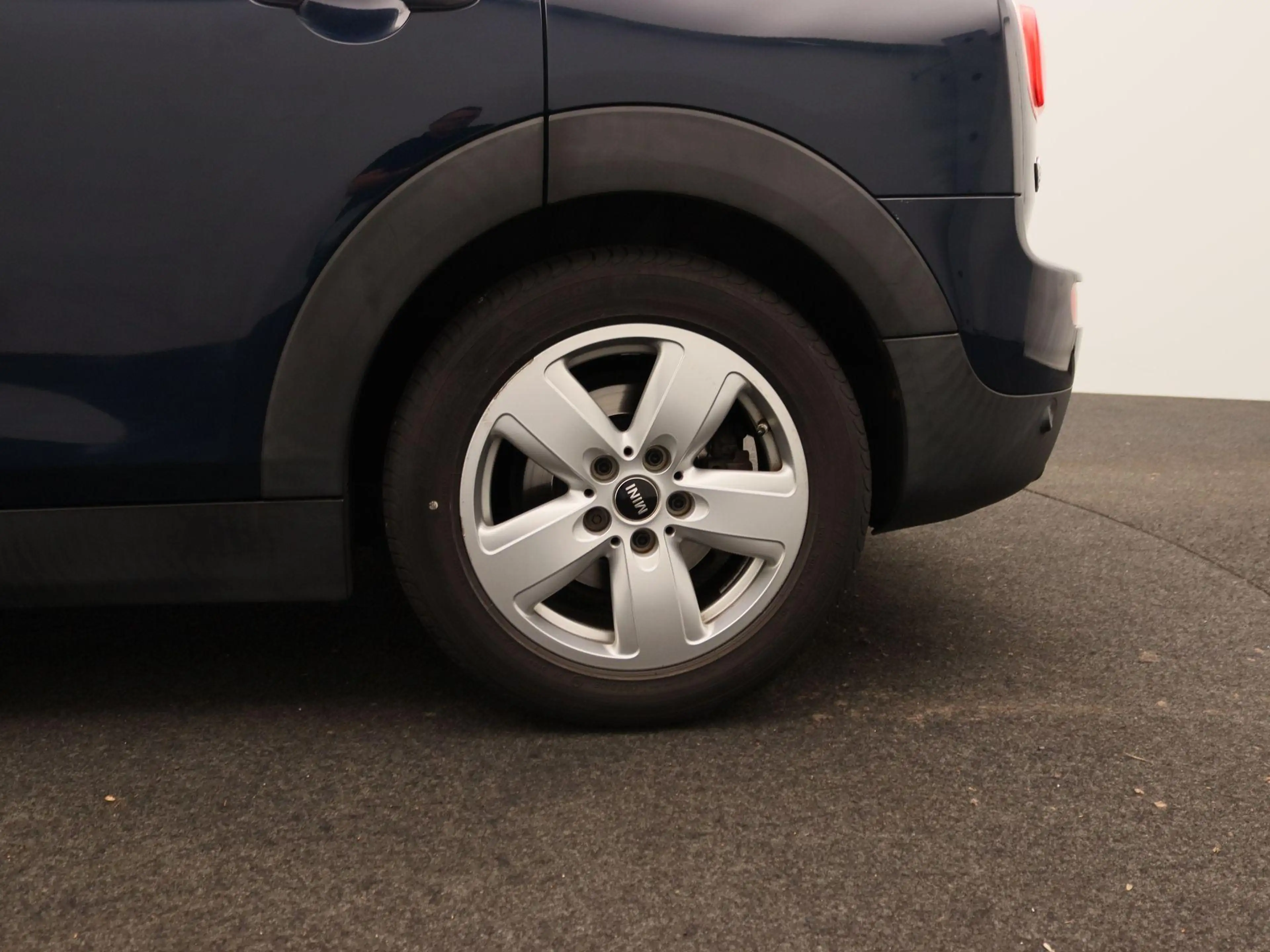 MINI Cooper Clubman 1.5 Business — photo 15