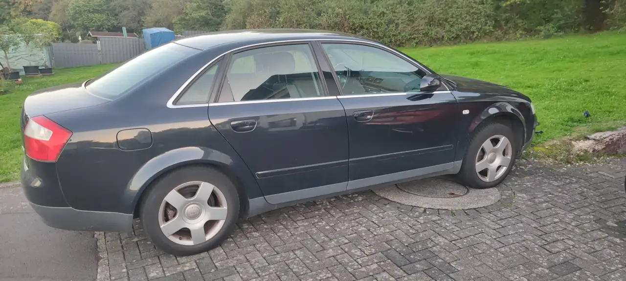 Audi A4 2.0, foto 8