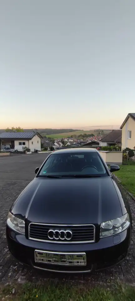 Audi A4 2.0, foto 1