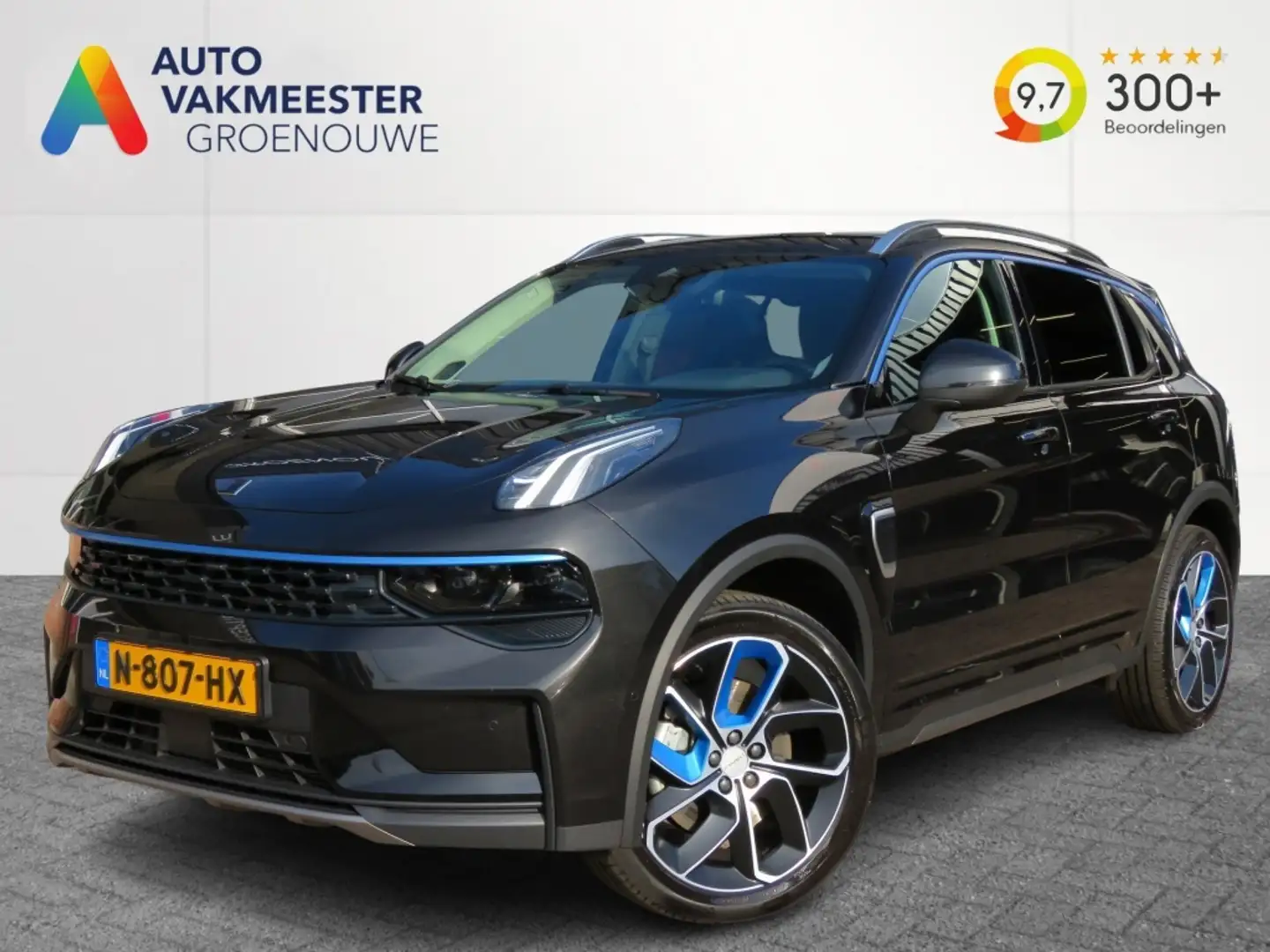 Lynk & Co 01 1.5 262PK PLug in Hybrid / Pano dak / 20 Inch / Ca Zwart - 1