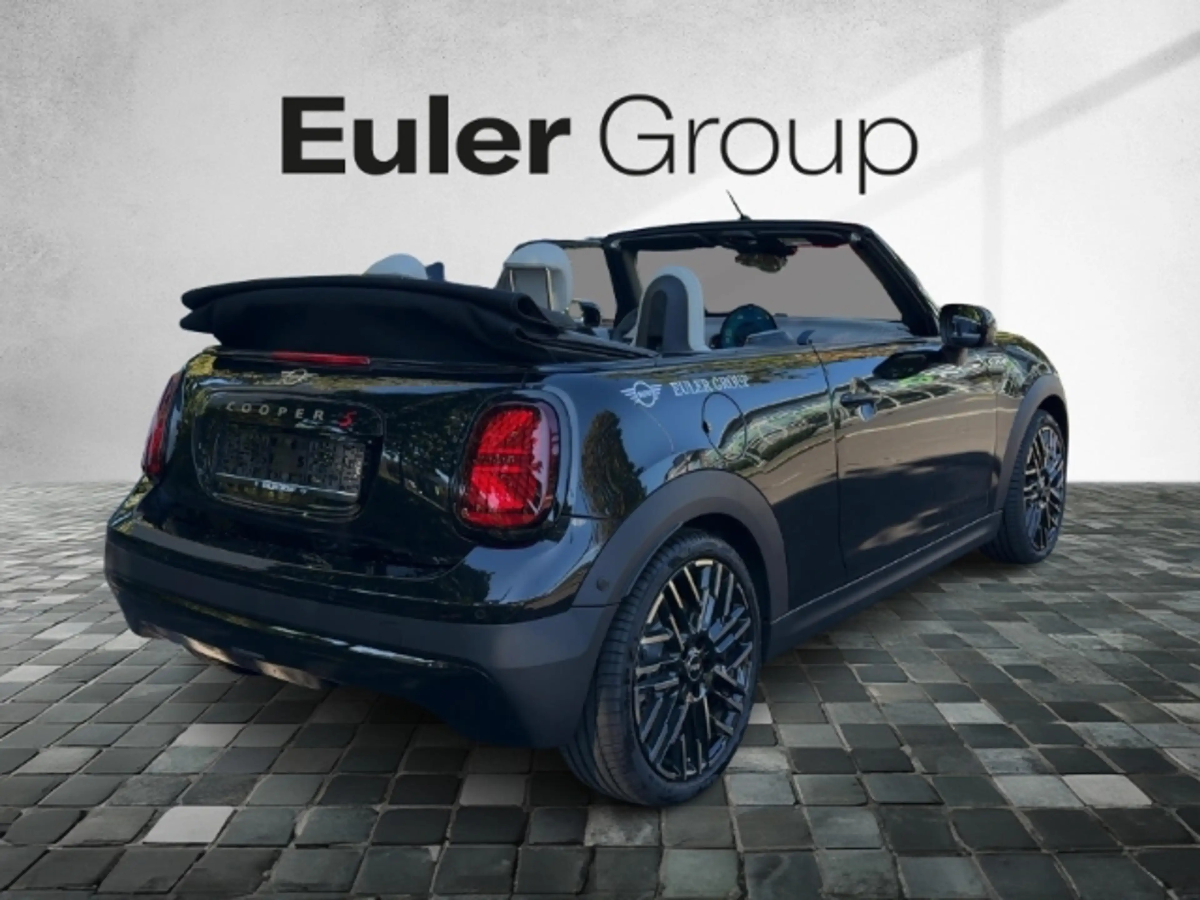 MINI Cooper S Cabrio HUD Navi HarmanKardon LED Kurvenlicht Mehrzonenkli — photo 4