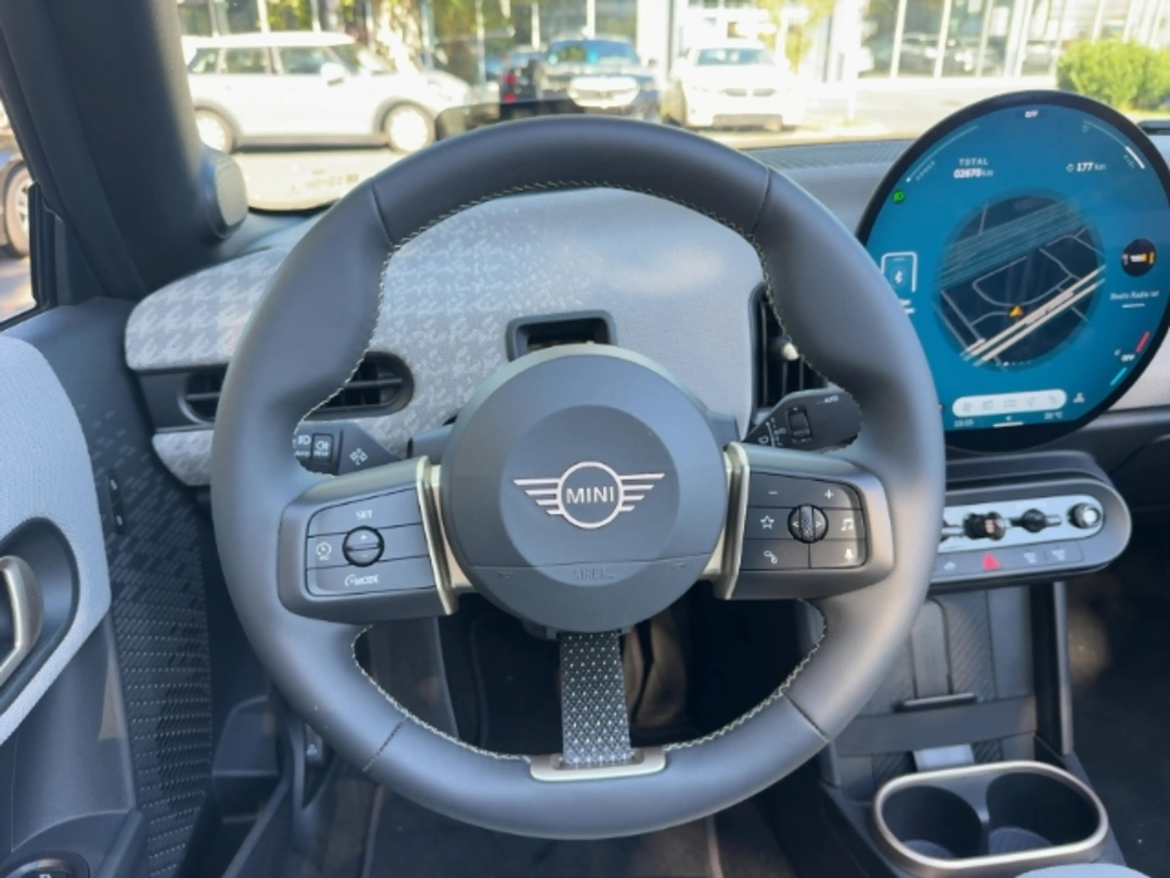 MINI Cooper S Cabrio HUD Navi HarmanKardon LED Kurvenlicht Mehrzonenkli — photo 9