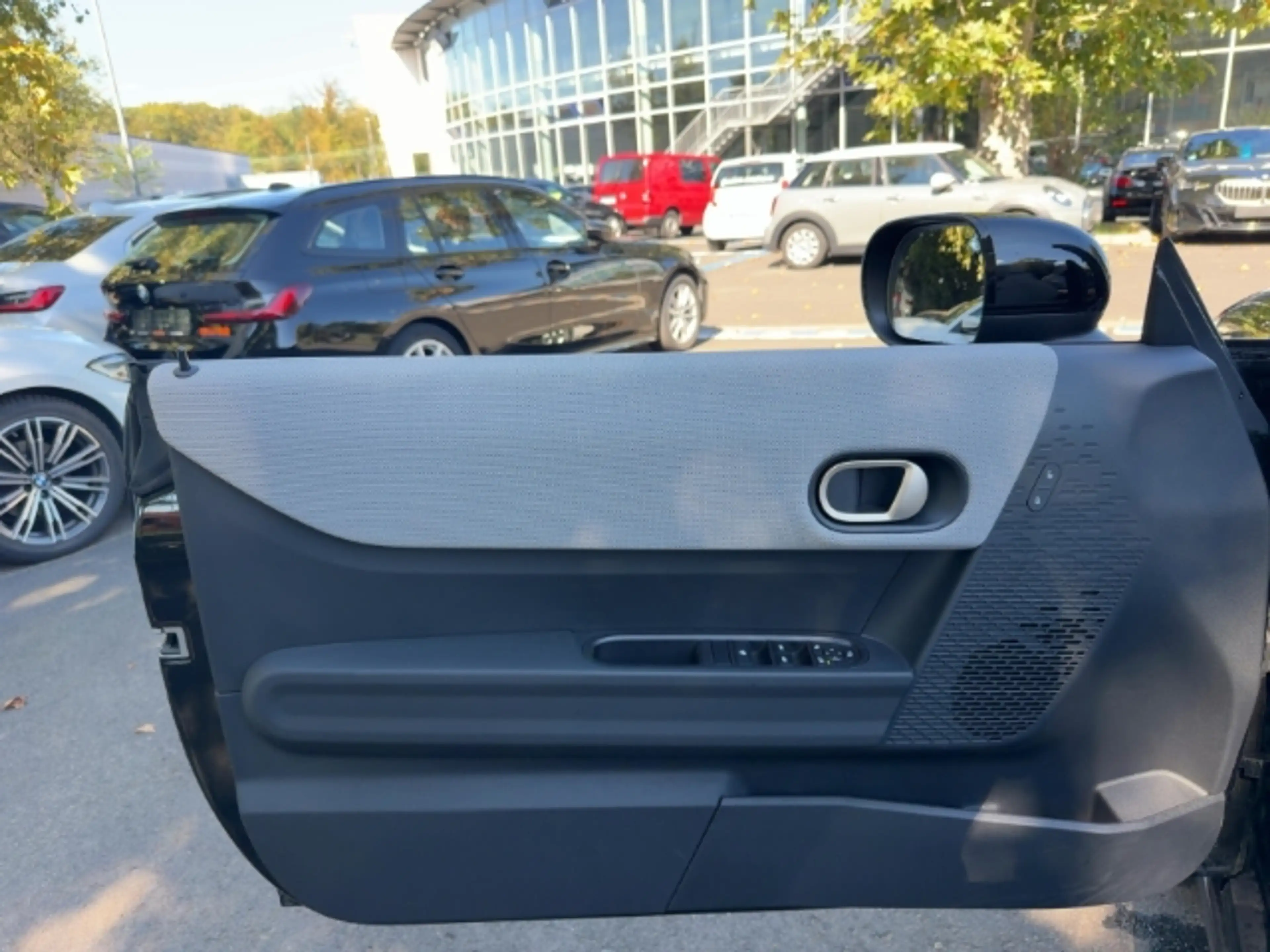 MINI Cooper S Cabrio HUD Navi HarmanKardon LED Kurvenlicht Mehrzonenkli — photo 12