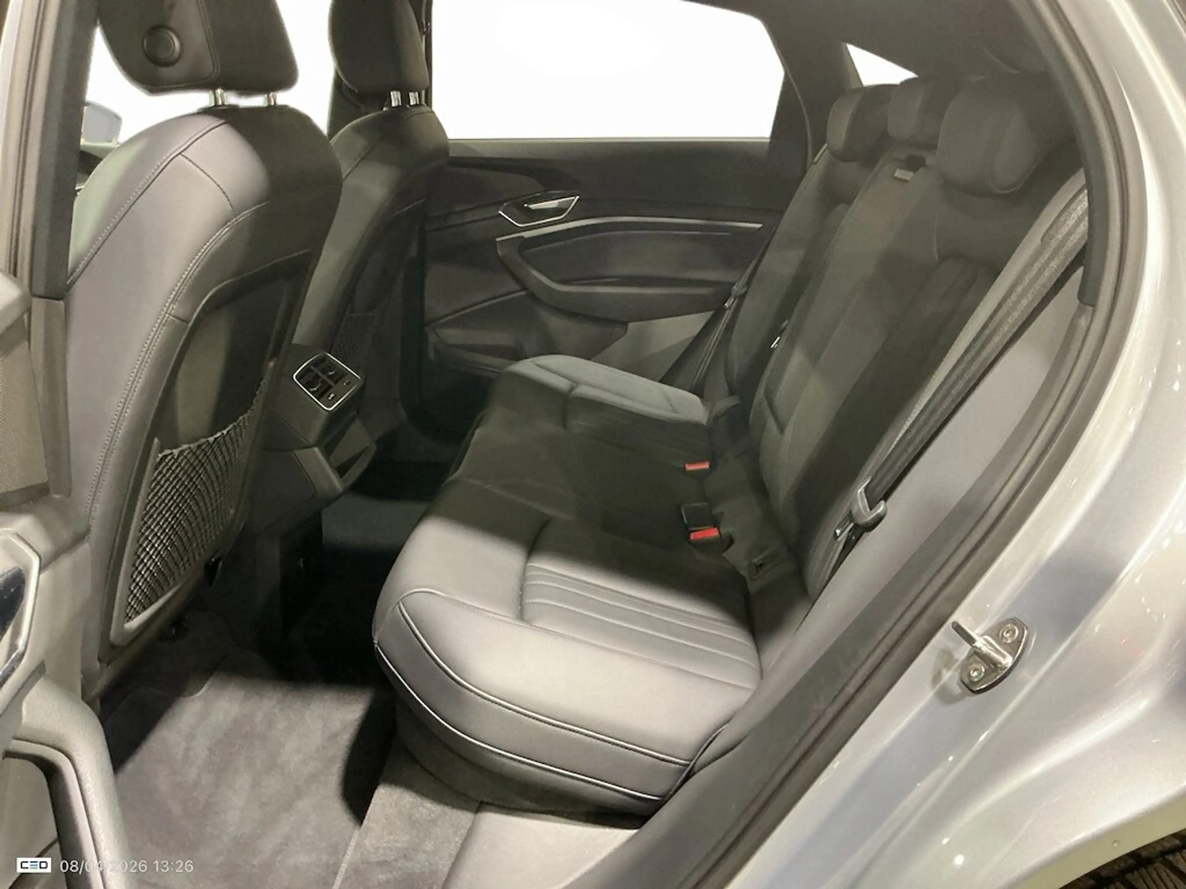 Audi e-tron 55 QUATTRO - LUCHTVERING - ZETELVERWARMING — photo 13