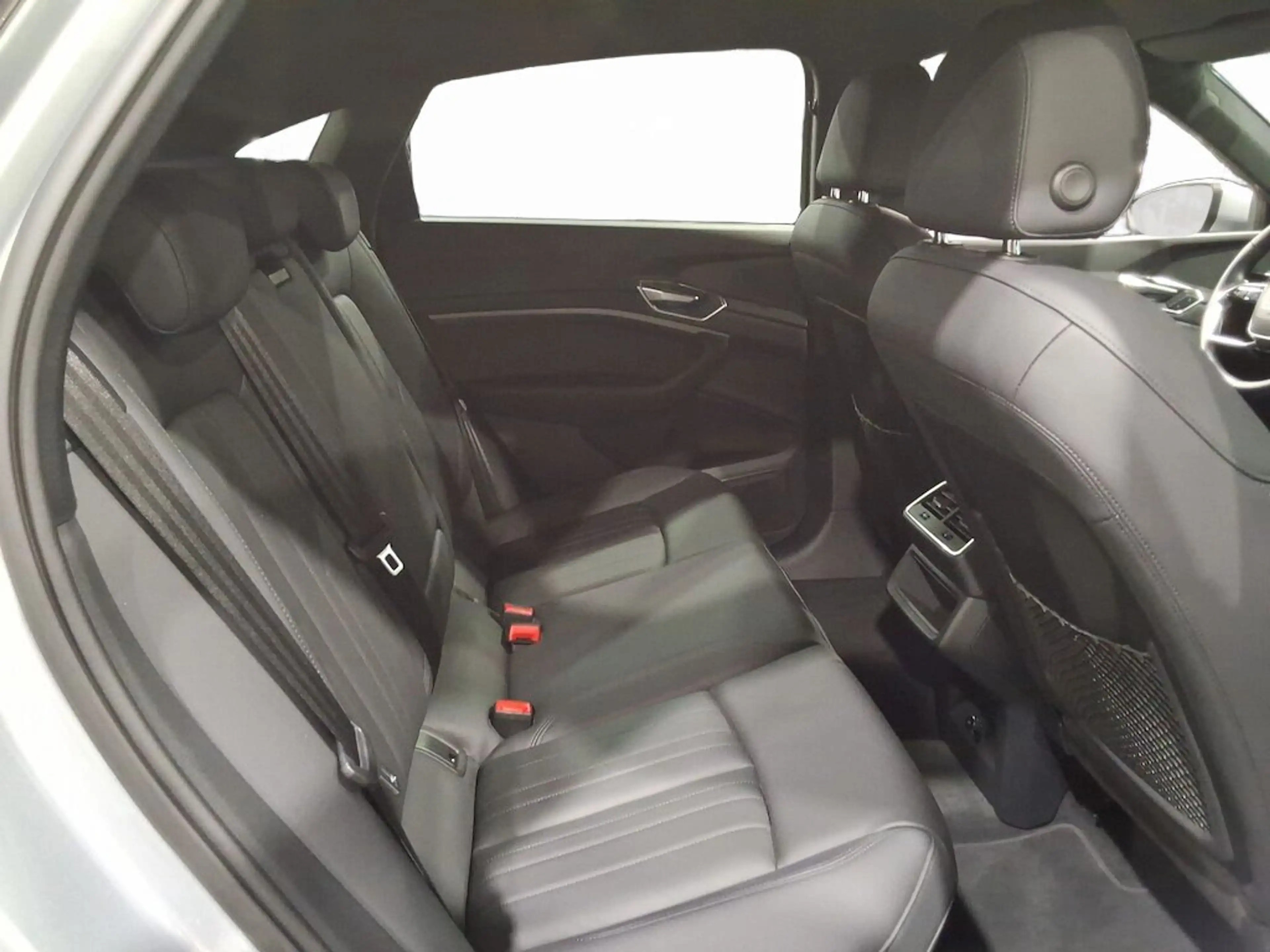Audi e-tron 55 QUATTRO - LUCHTVERING - ZETELVERWARMING — photo 6
