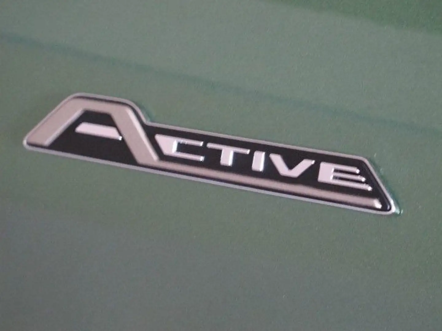 Ford Tourneo Courier Active  ° Winter-Paket 2 °+ LED Grün - 2