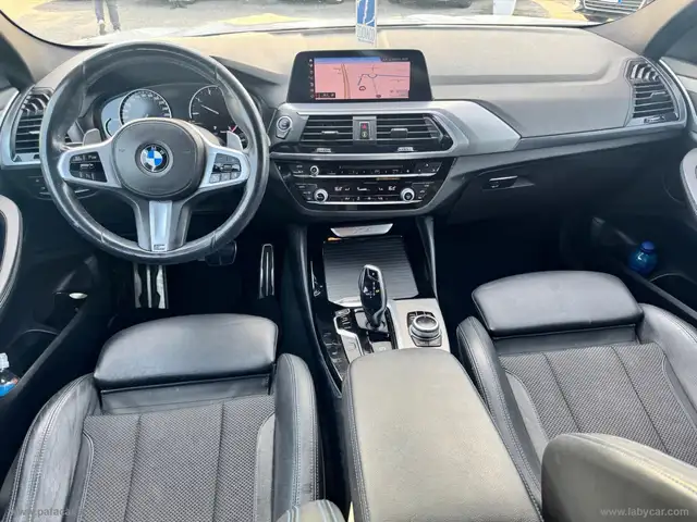 BMW X4 view 12
