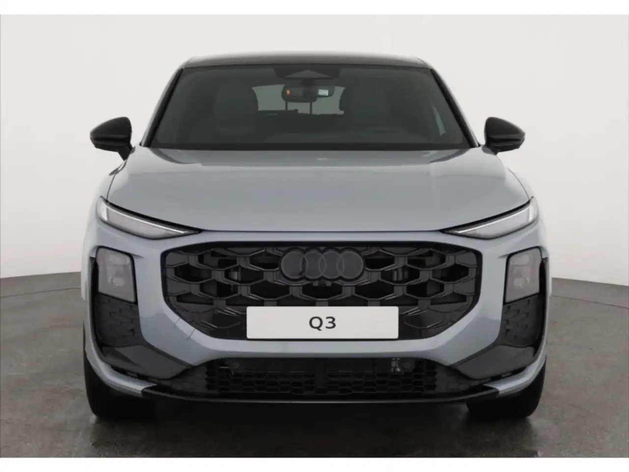 Audi Q3 Sportback e-hybrid S Tronic LP: 73.573,-/Pano 3
