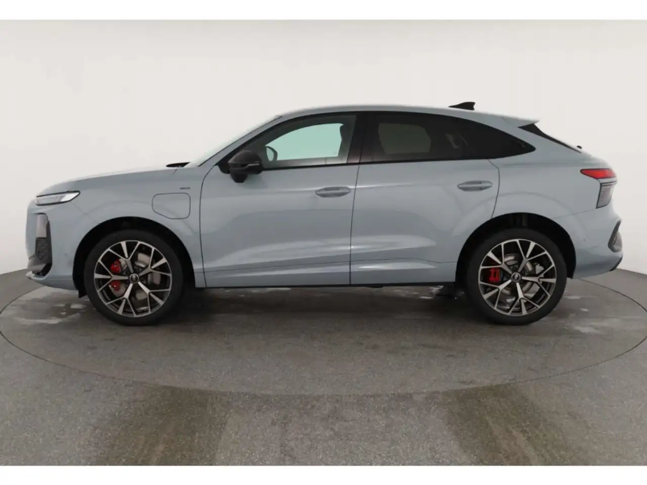 Audi Q3 Sportback e-hybrid S Tronic LP: 73.573,-/Pano 5