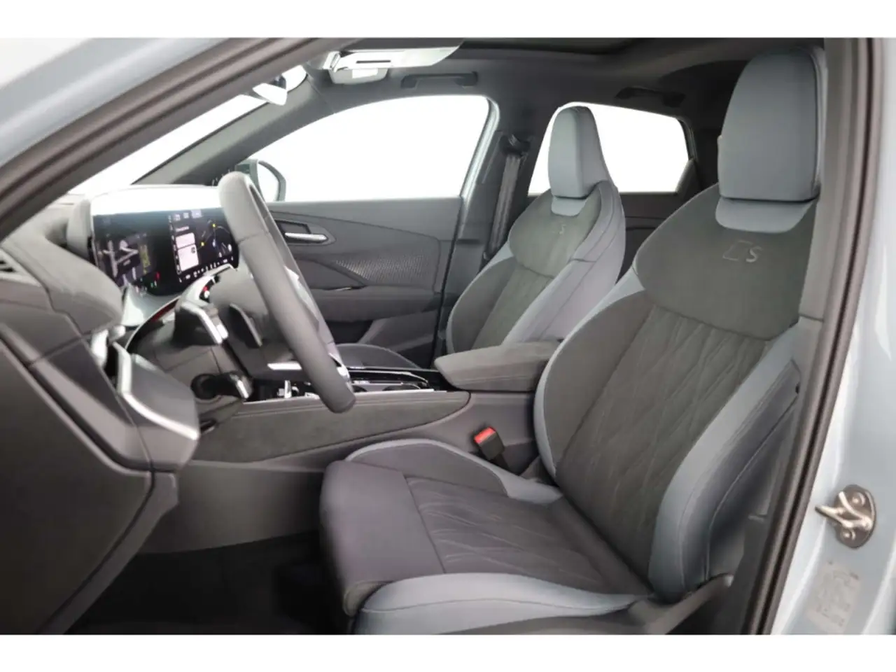 Audi Q3 Sportback e-hybrid S Tronic LP: 73.573,-/Pano 10