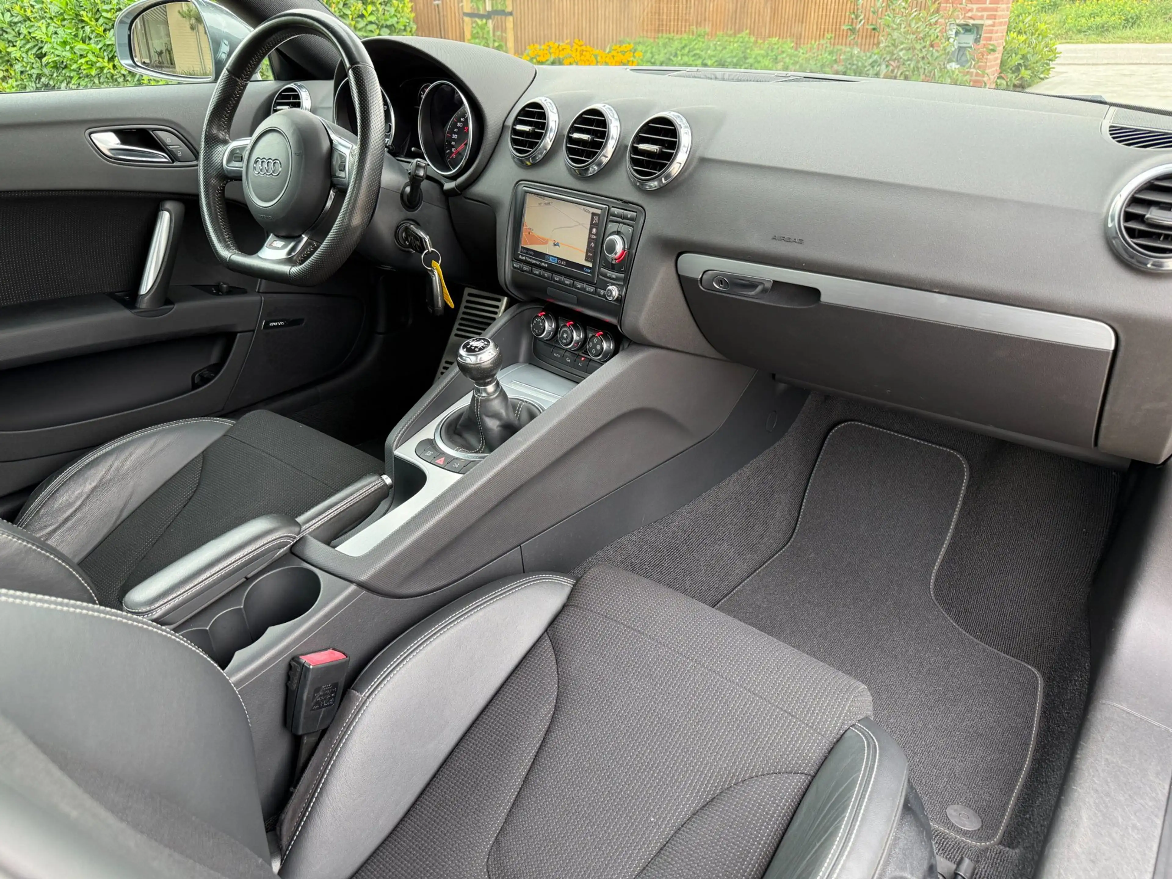 Audi TT 1.8 TFSI Pro Line S *ORIGINEEL NL+XENON+NAVI+BOSE* — photo 13