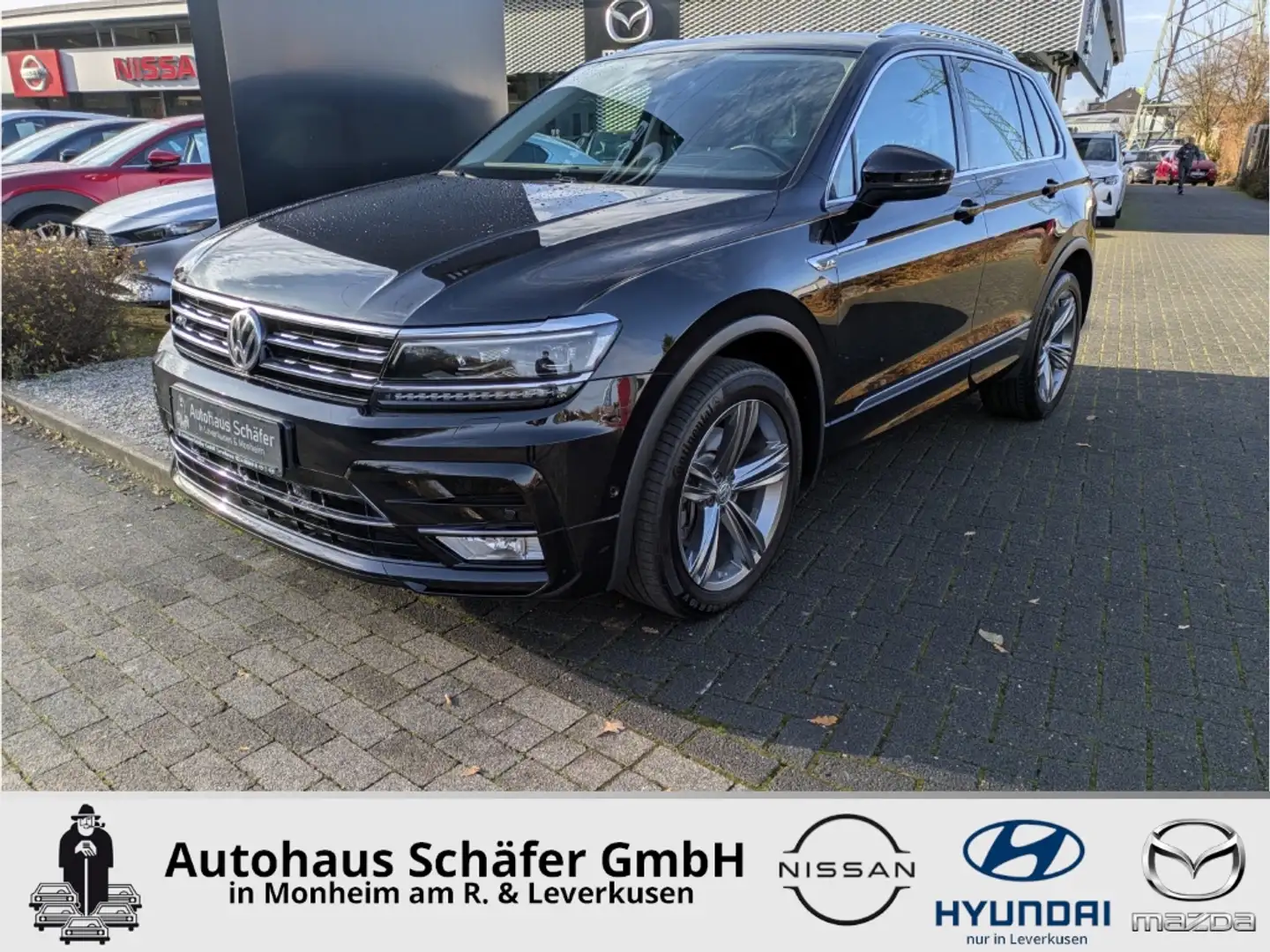 Volkswagen Tiguan Highline 4Motion 360 Kamera Sportpaket HUD El. Pan Noir - 1