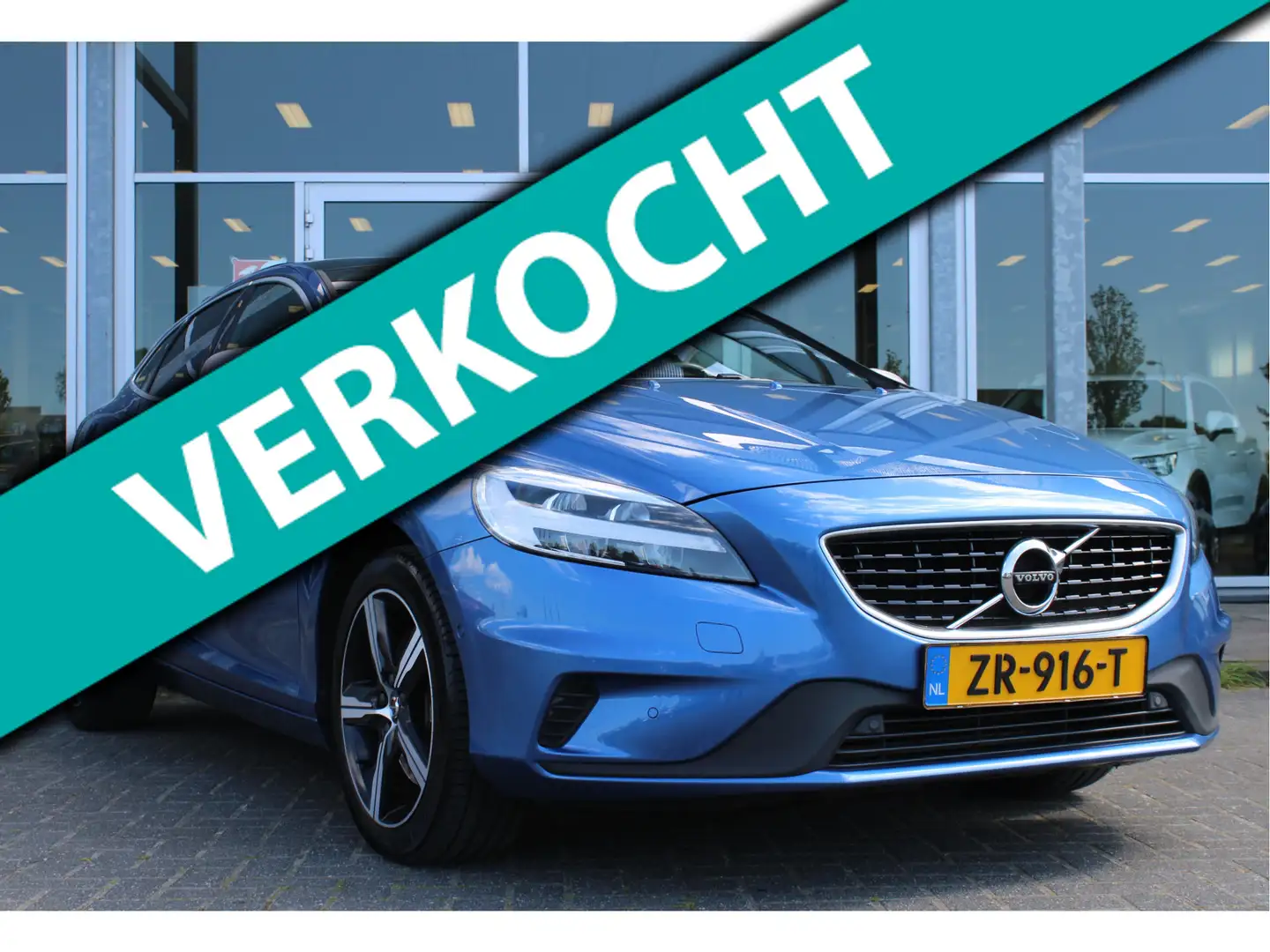 Volvo V40 T3 Automaat Polar+ Sport | Camera | Verw. Voorstoe Blauw - 1