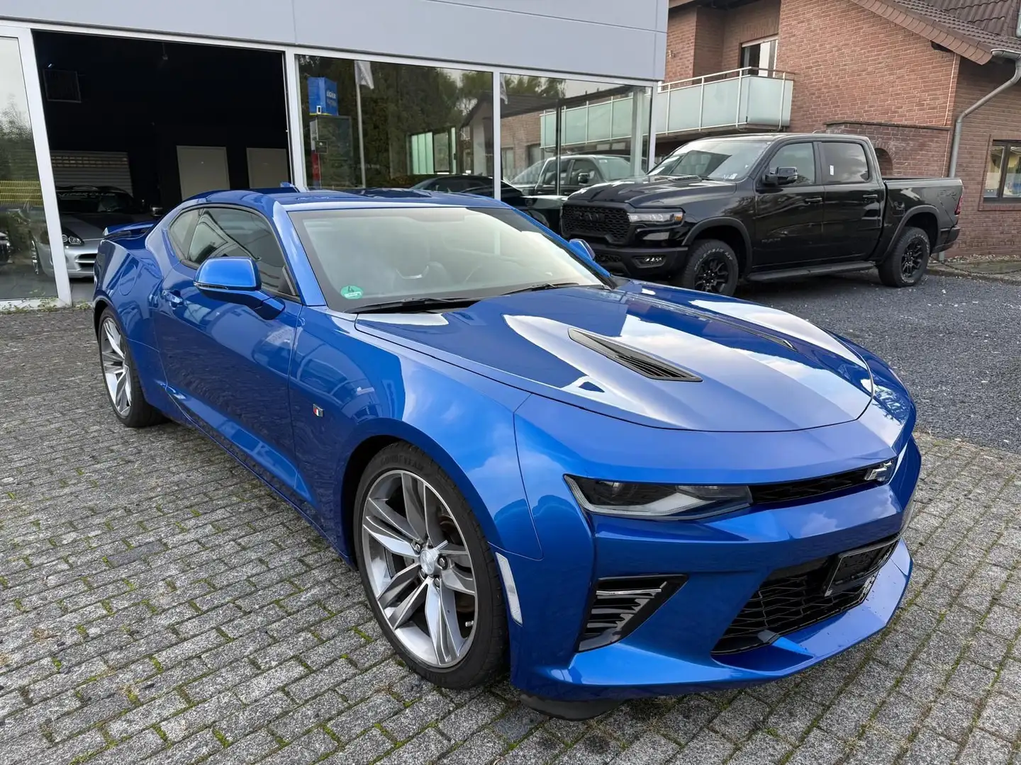Chevrolet Camaro Coupe V8 | EU-Modell I Recaro I 1.Hand I Blau - 1