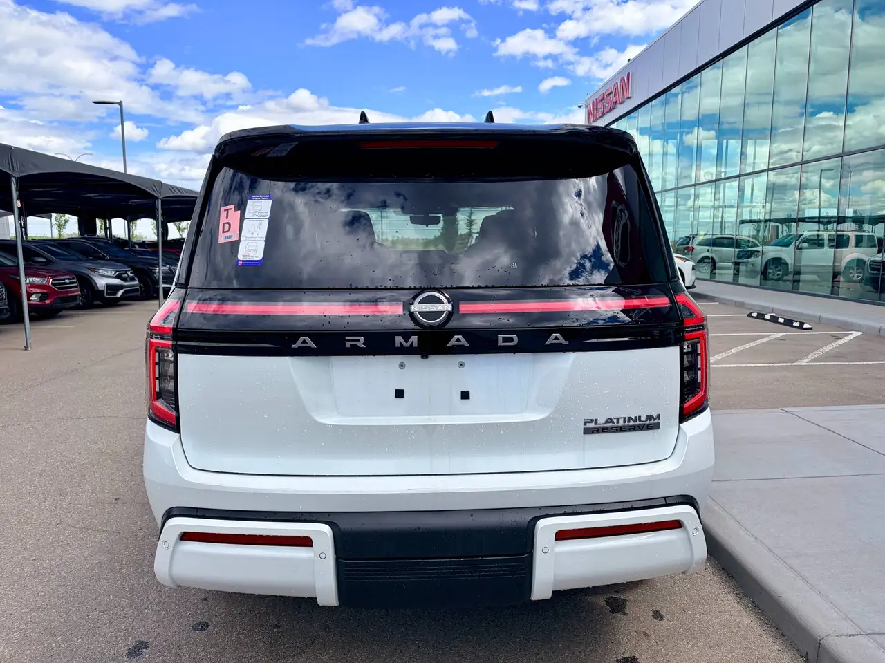 Nissan Armada снимка Nissan Armada