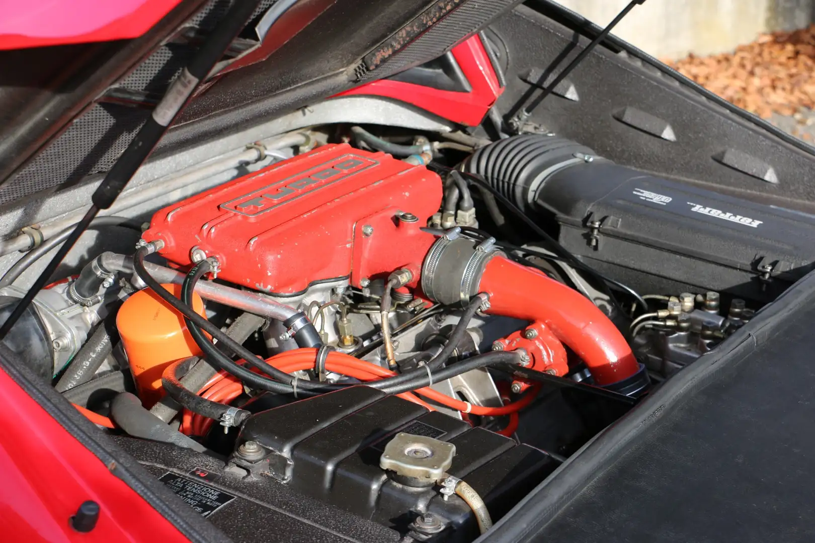 Ferrari 208 2.0 turbo GTS 220cv Rojo - 2