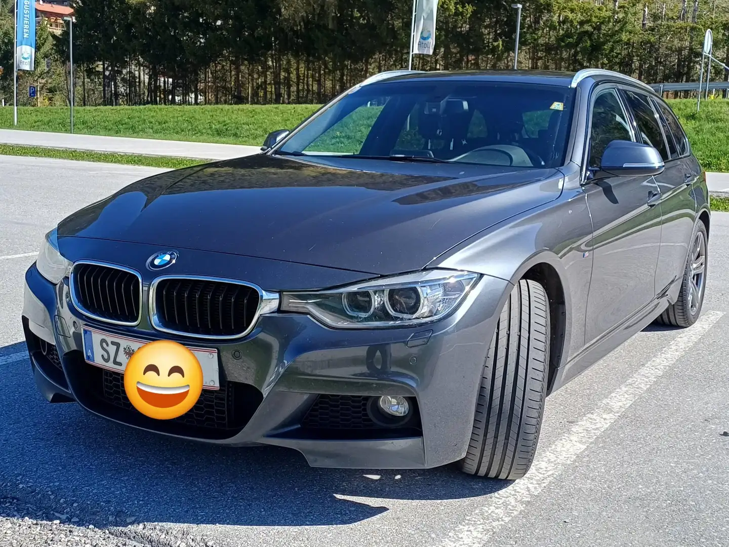 BMW 320 320d xDrive Touring Österreich-Paket Österreich-Paket Grau - 1
