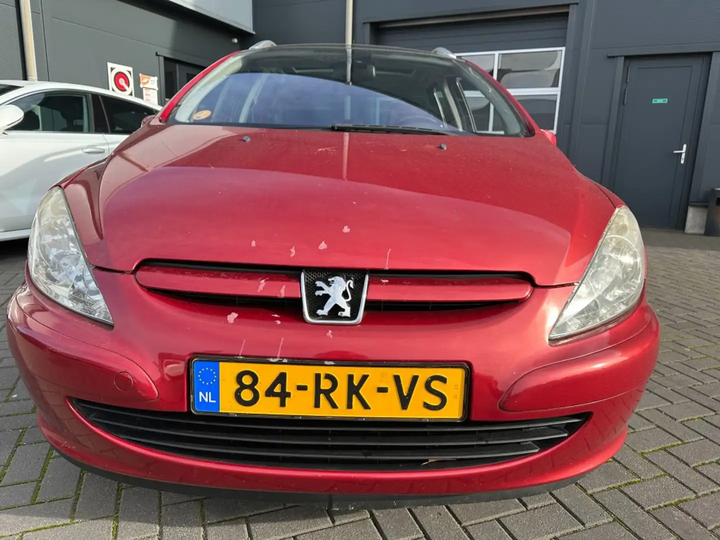 Peugeot 307 1.6 7 pers! Cruise control, Airco, Trekhaak, Nieu Rouge - 2