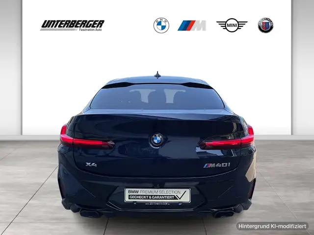 BMW X4 M view 5