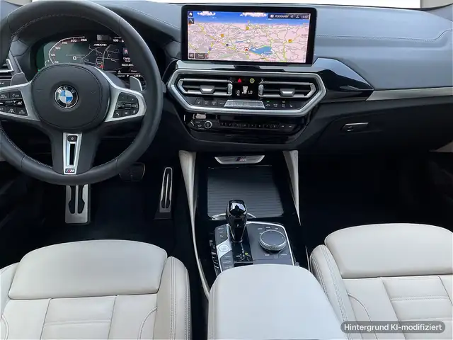 BMW X4 M view 7