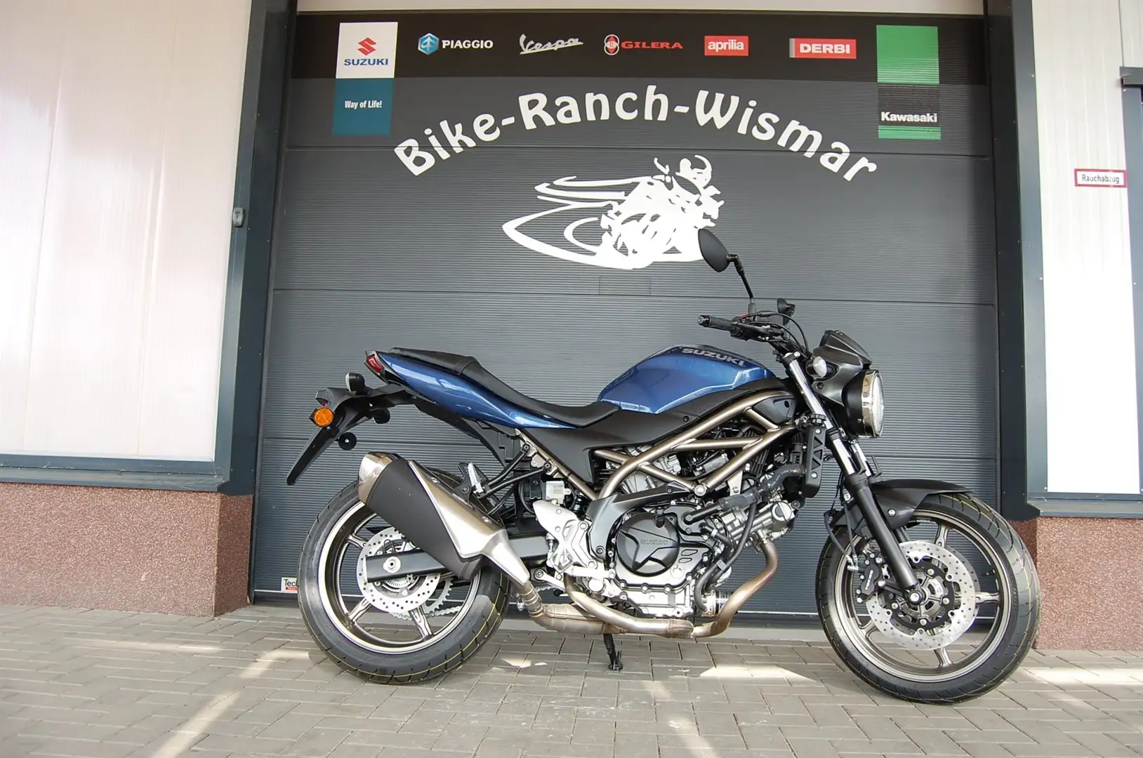 Suzuki SV 650 mit Tageszulassung Blau - 1