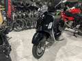 Vespa GTS Super 300 Zwart - thumbnail 2