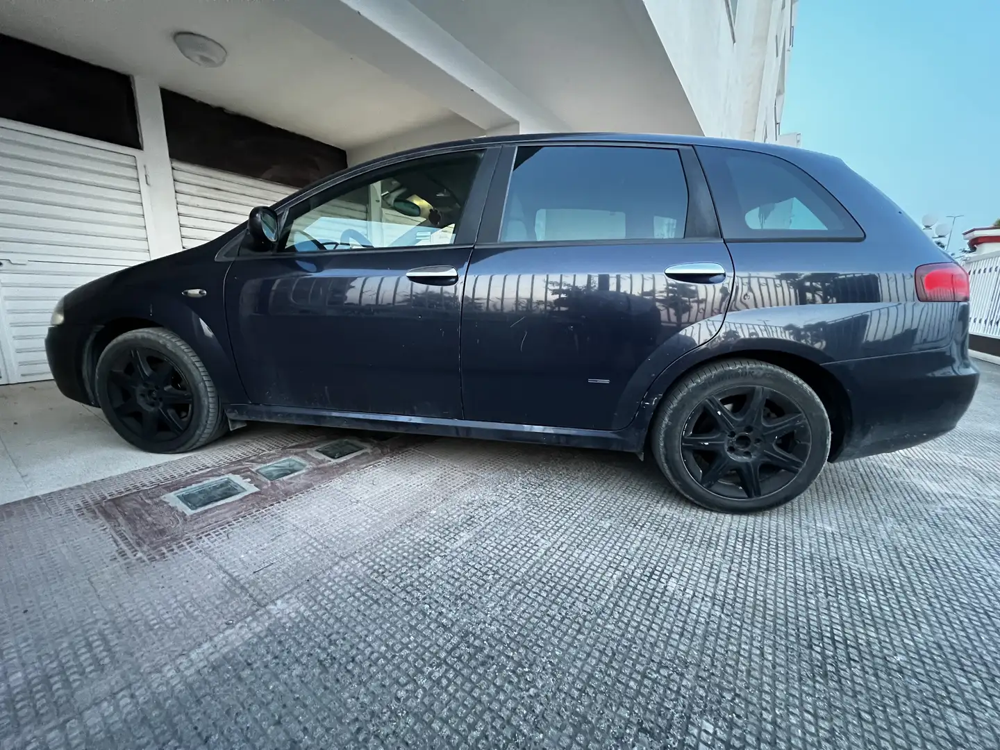 Fiat Croma 1.9 mjt 16v Emotion - 2