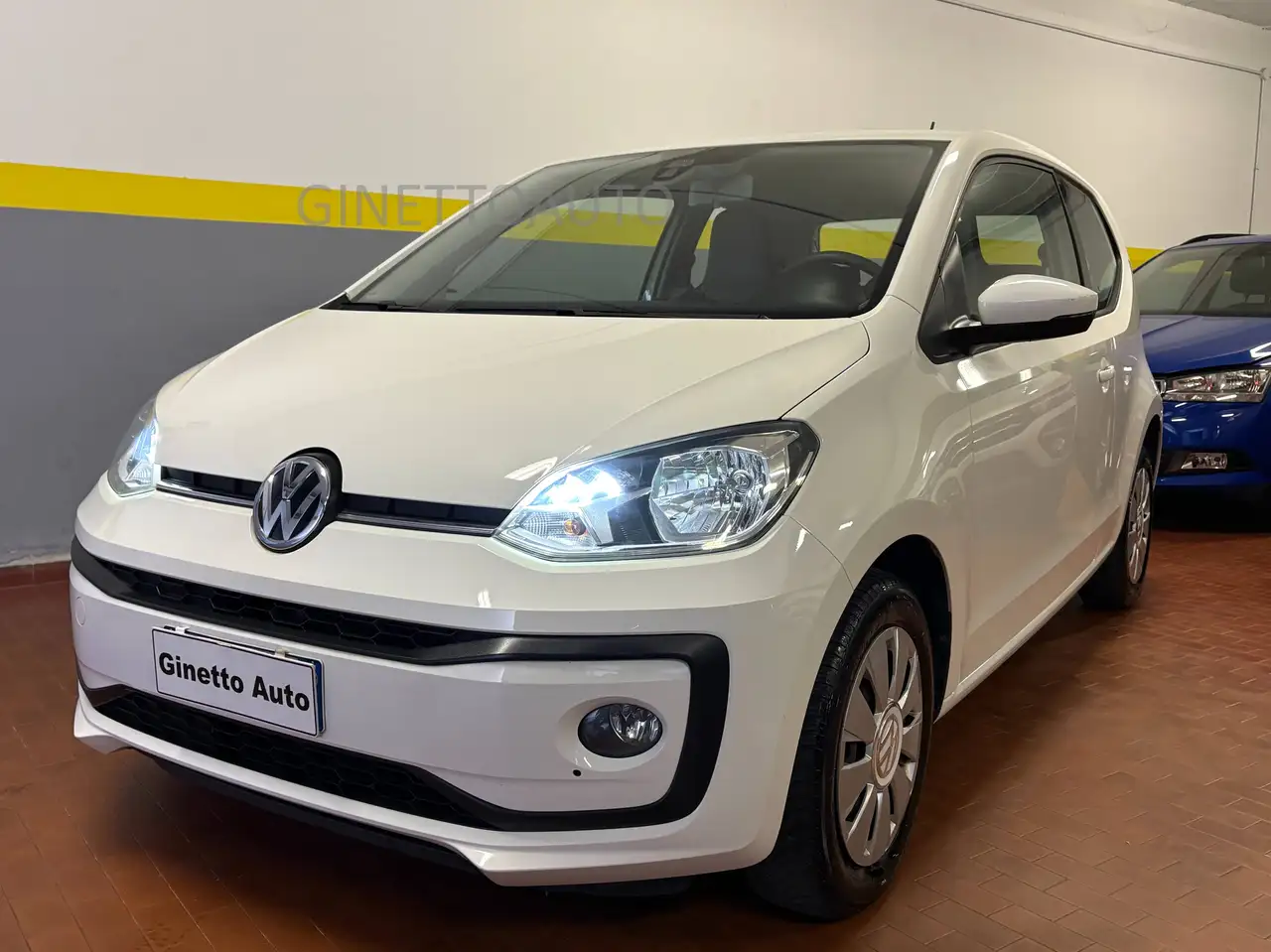 Volkswagen up!