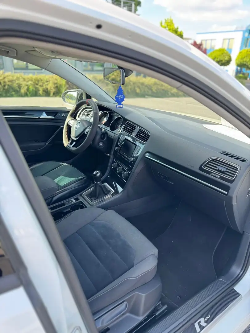 Volkswagen Golf R VW Golf R-Line Weiß - 1