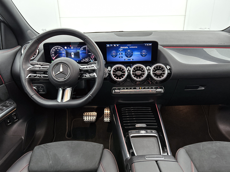 Mercedes-Benz GLA 250 e Business Solution AMG | Trekhaak | Smartphone in — photo 5