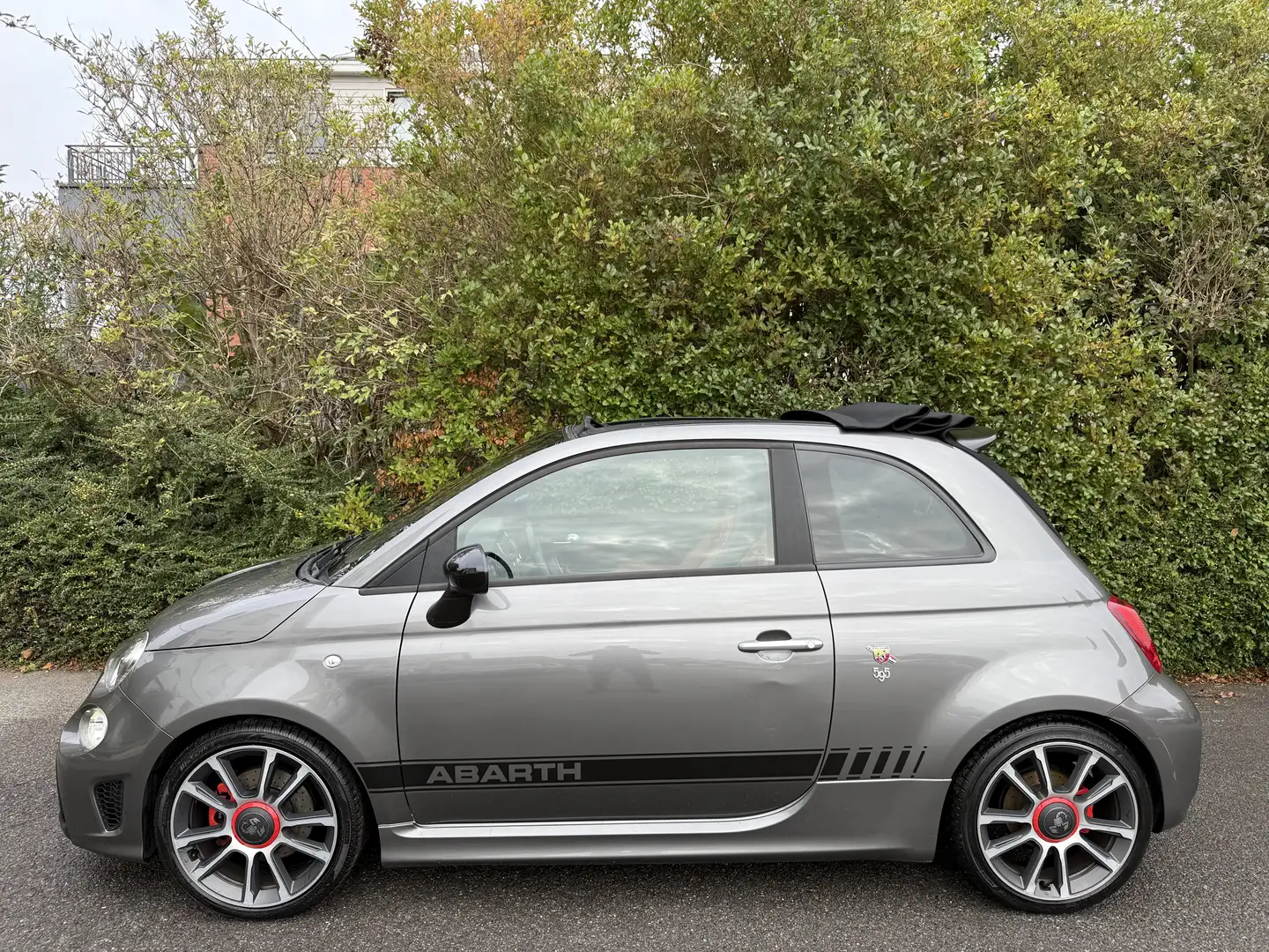Abarth 595 Turismo 595C 1.4 T-Jet Turismo+CABRIO+NAVI+CUIR+CARNET Gris - 2