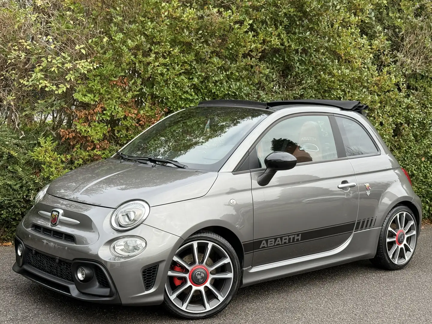 Abarth 595 Turismo 595C 1.4 T-Jet Turismo+CABRIO+NAVI+CUIR+CARNET Gris - 1