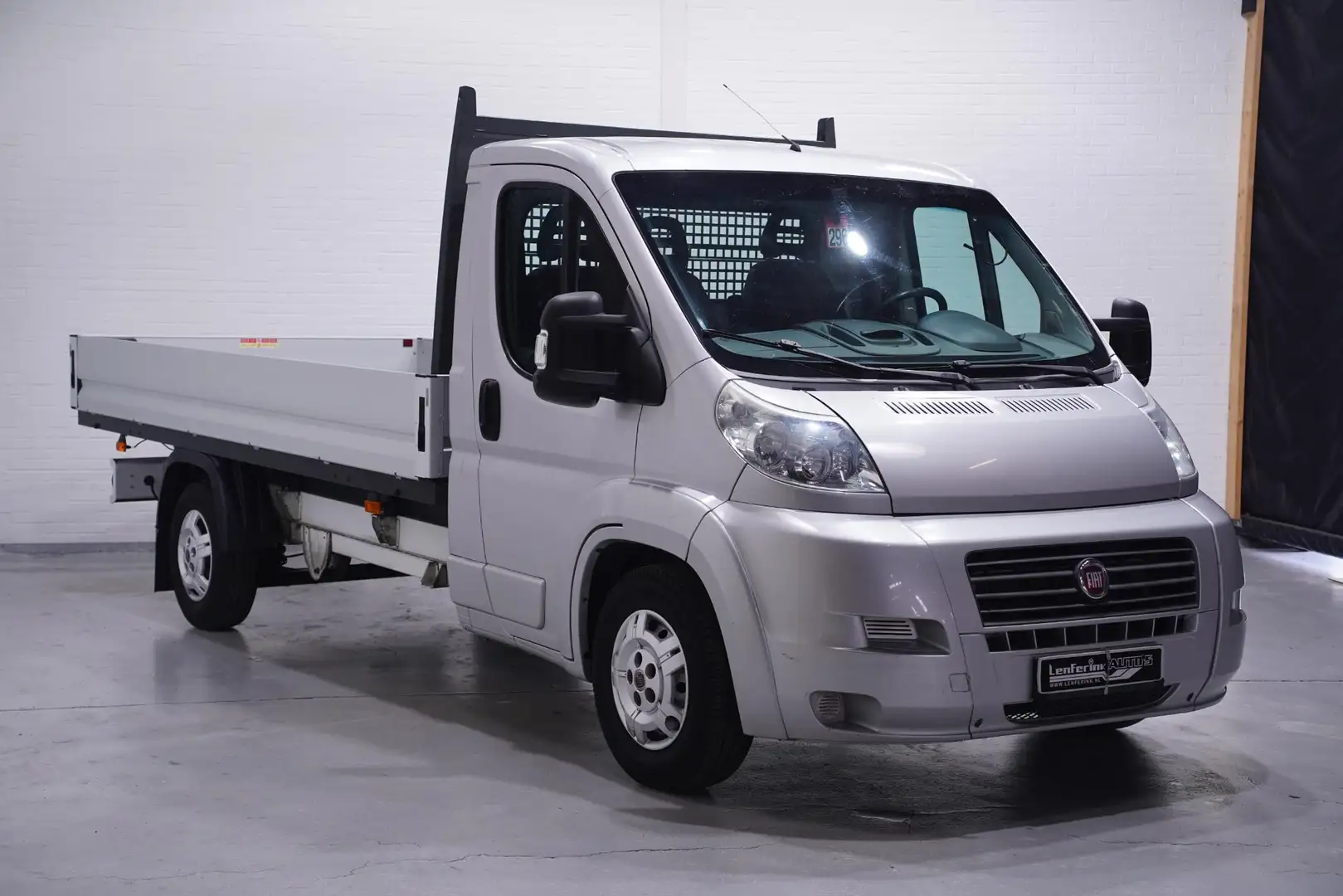 Fiat Ducato 2.3 MultiJet 120 pk L4Pick Up / Open Laadbak Airco Zilver - 2