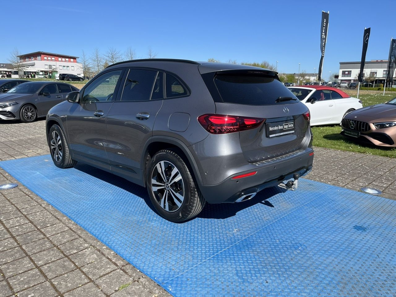 Mercedes-Benz GLA 220 d 4M BURM+NIGHT+PROGRESSIVE+MULTIBEAM — photo 8