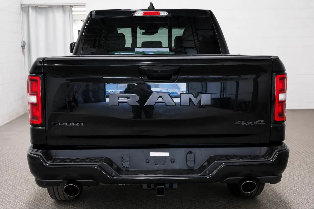 RAM 1500 photo RAM 1500