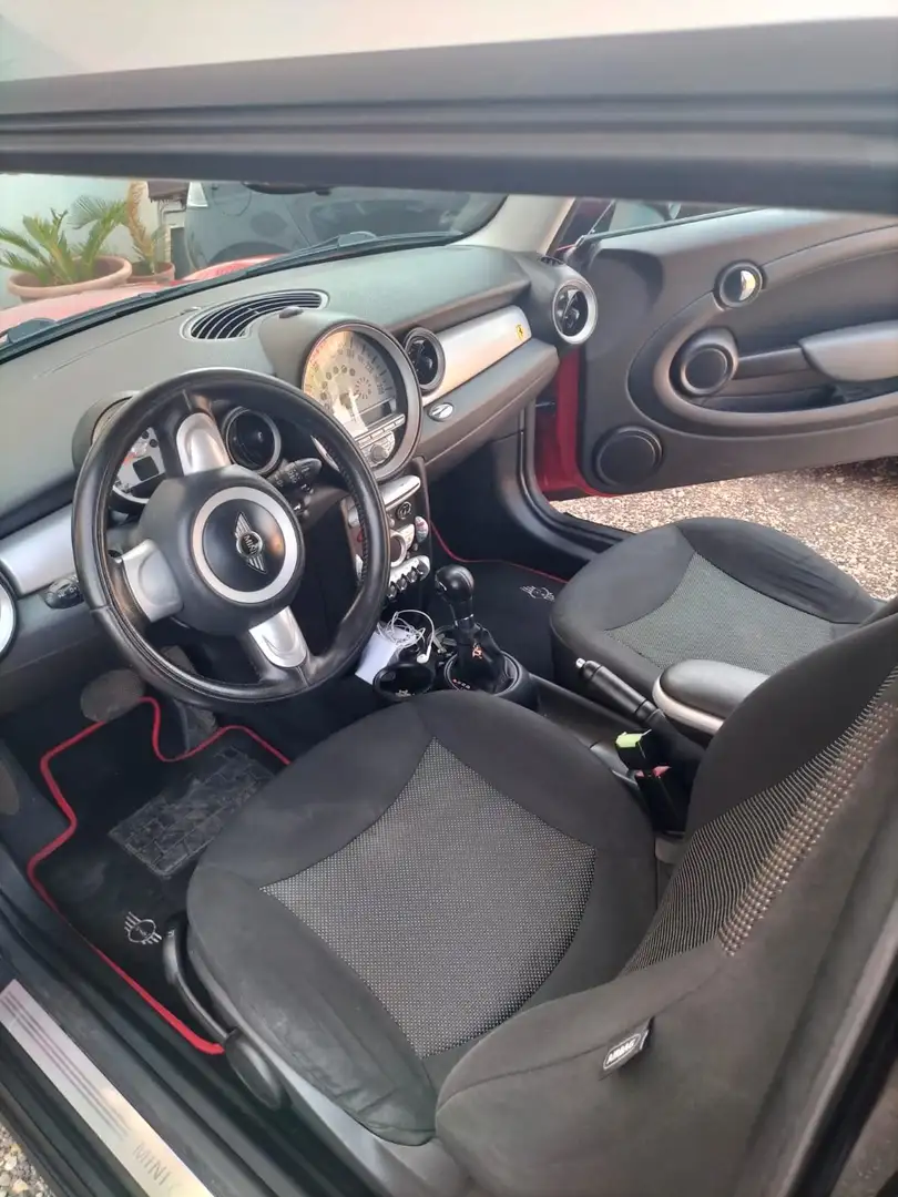 MINI Cooper D Clubman Rojo - 2