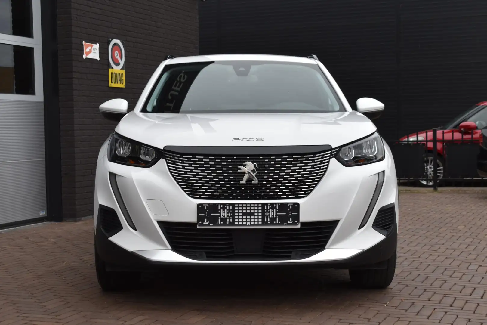 Peugeot 2008 1.2 PureTech 130 PK Allure Pack | Carplay | Camera Wit - 2