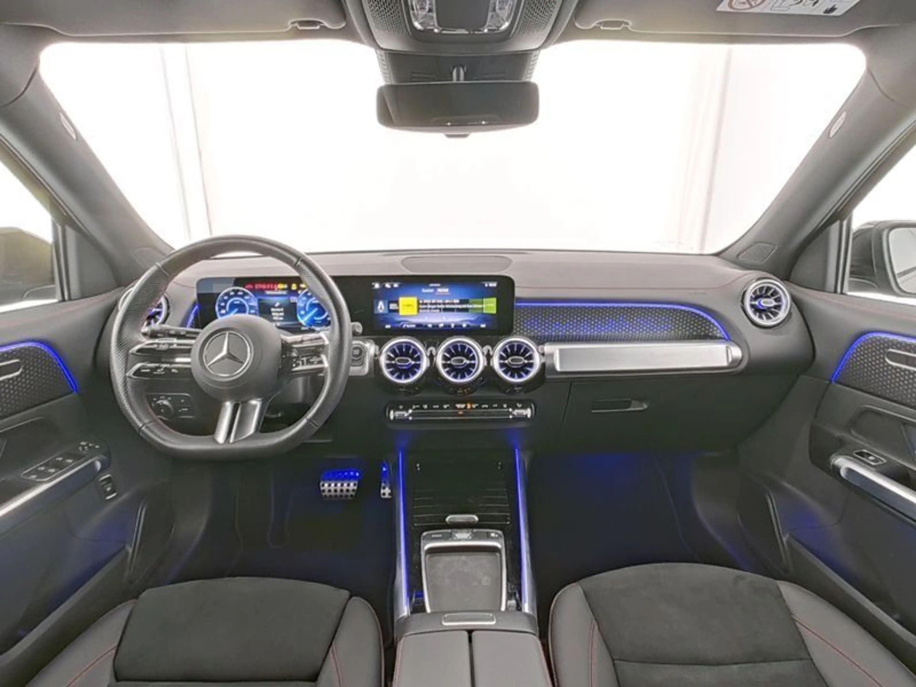 Mercedes-Benz EQB 250 AMG-ADVANCED NIGHT 20"+DÄMPFUNG WDG VZA — photo 7