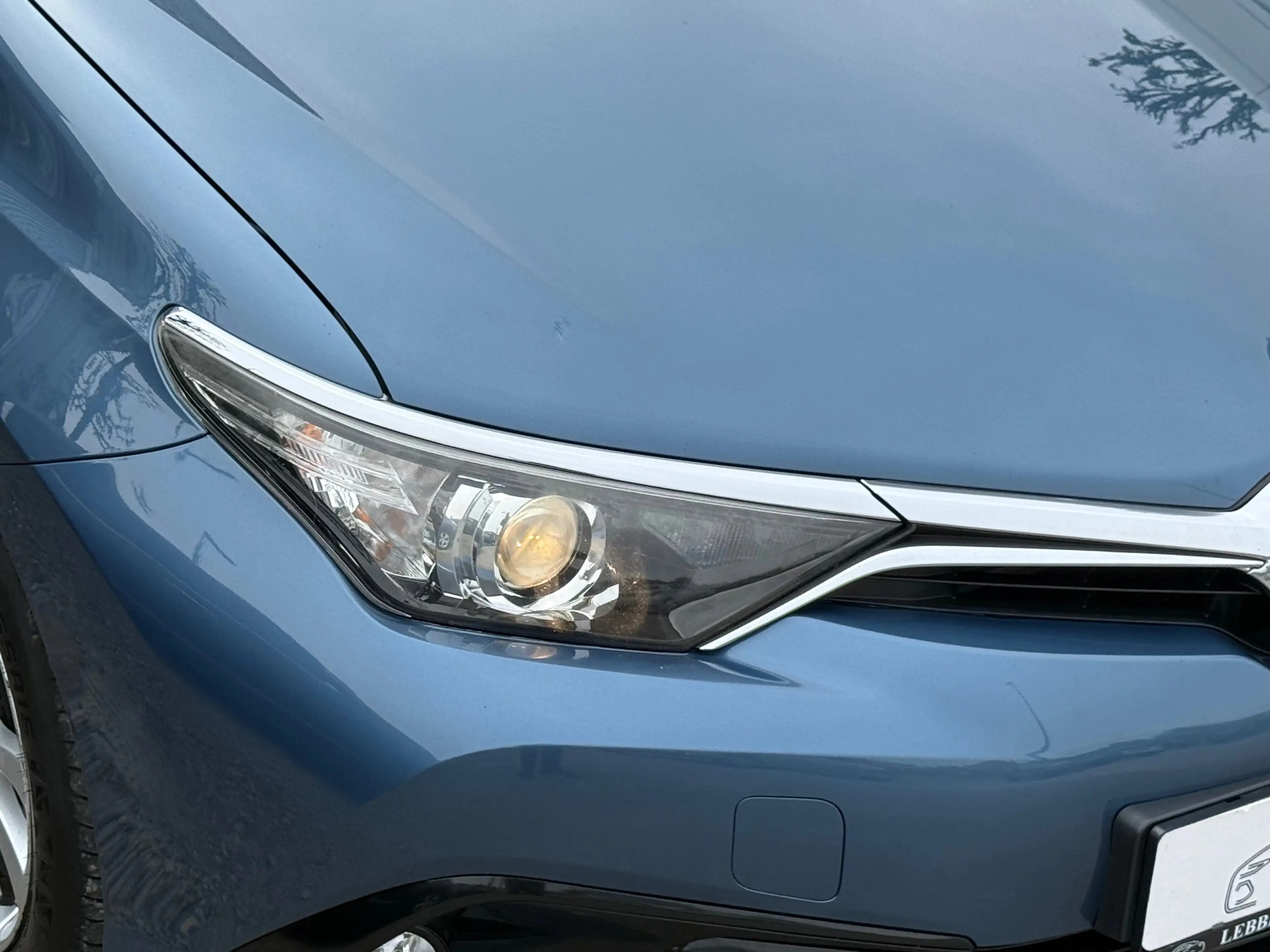 Toyota Auris Auris SW HEV 1.8i HSD Lounge E-CVT — photo 14
