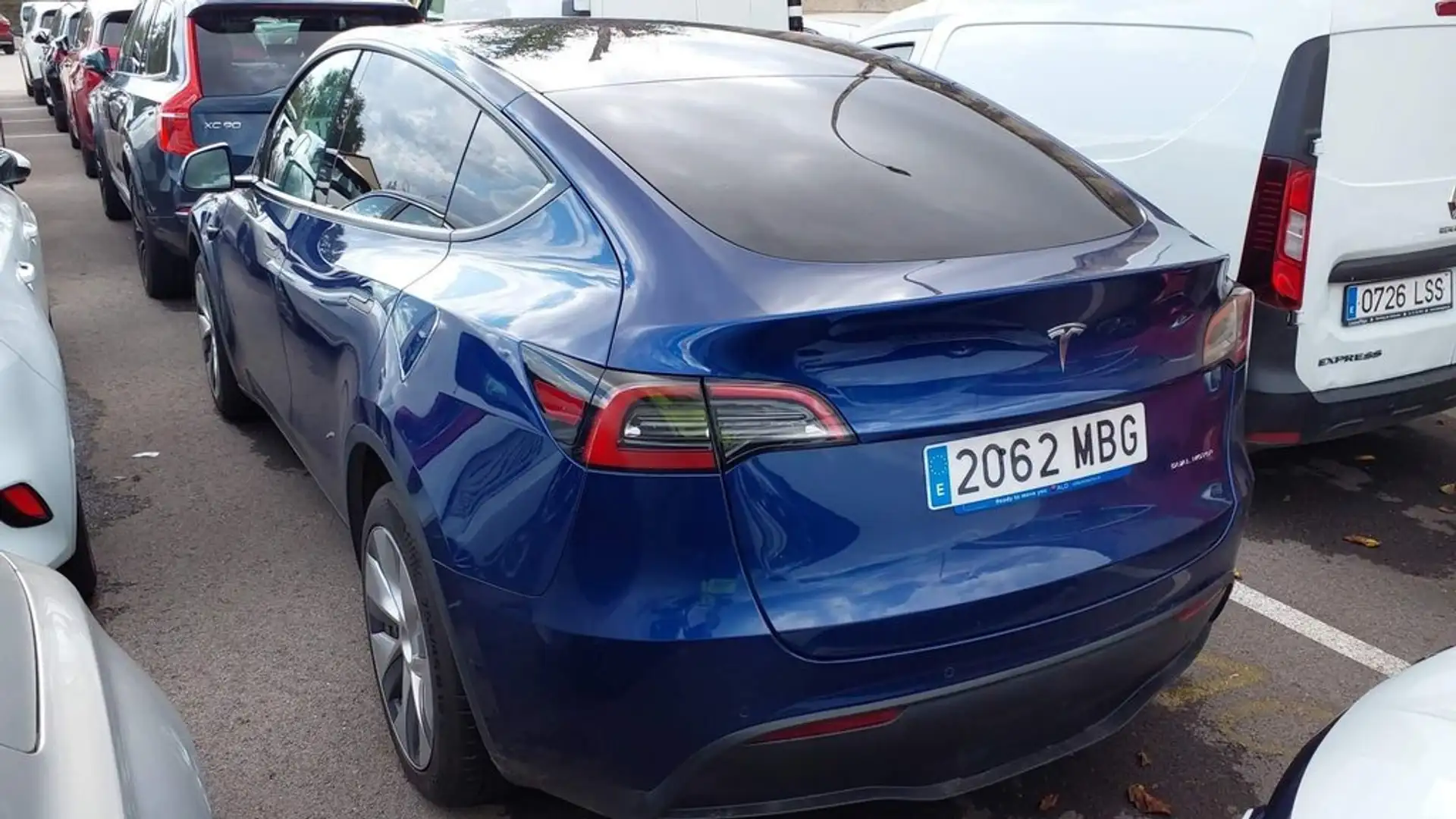 Tesla Model Y Gran Autonomia AWD Azul - 2