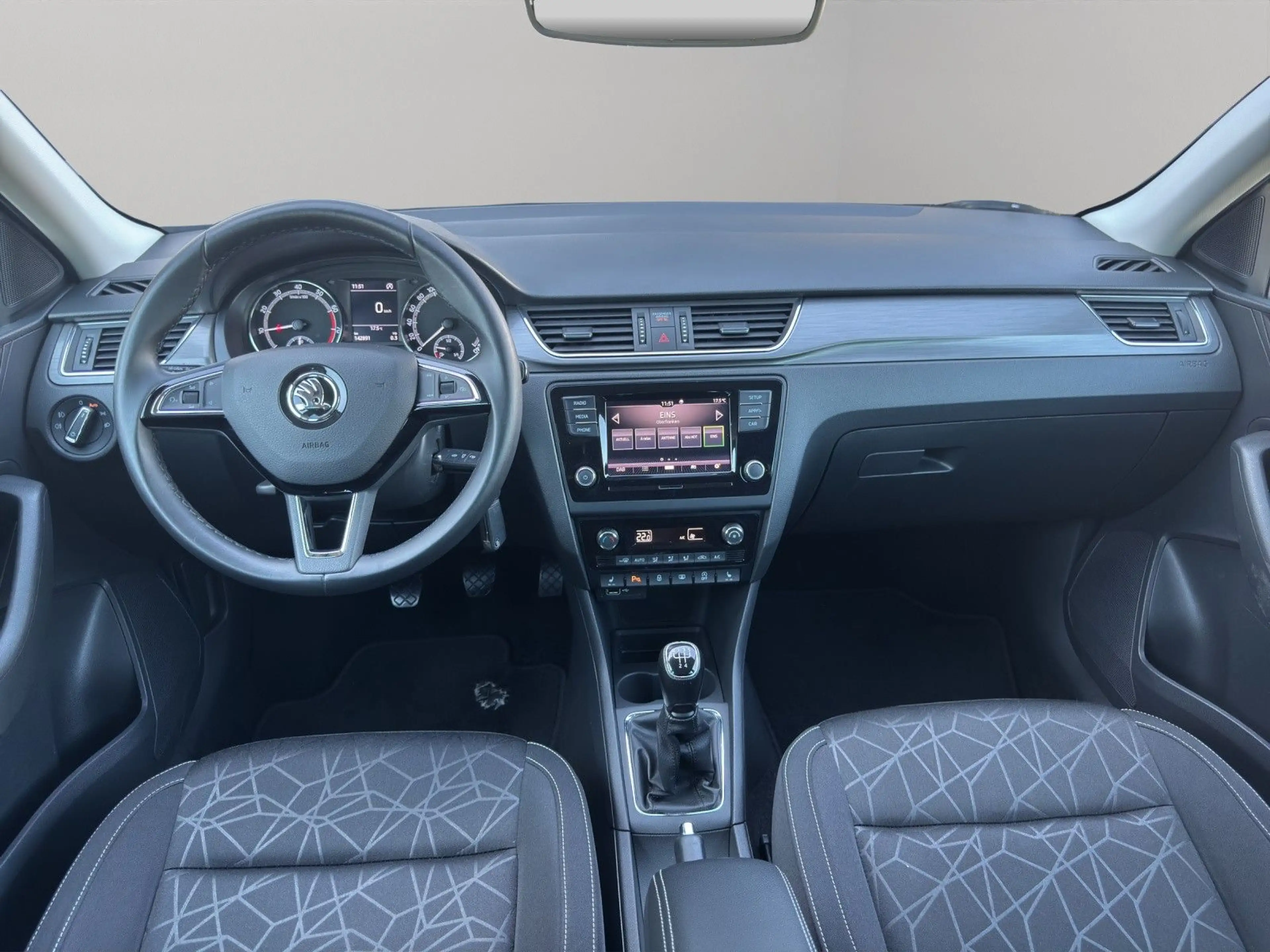 Skoda Rapid/Spaceback Spaceback Clever*Xenon*aus 1.Hand* — photo 13