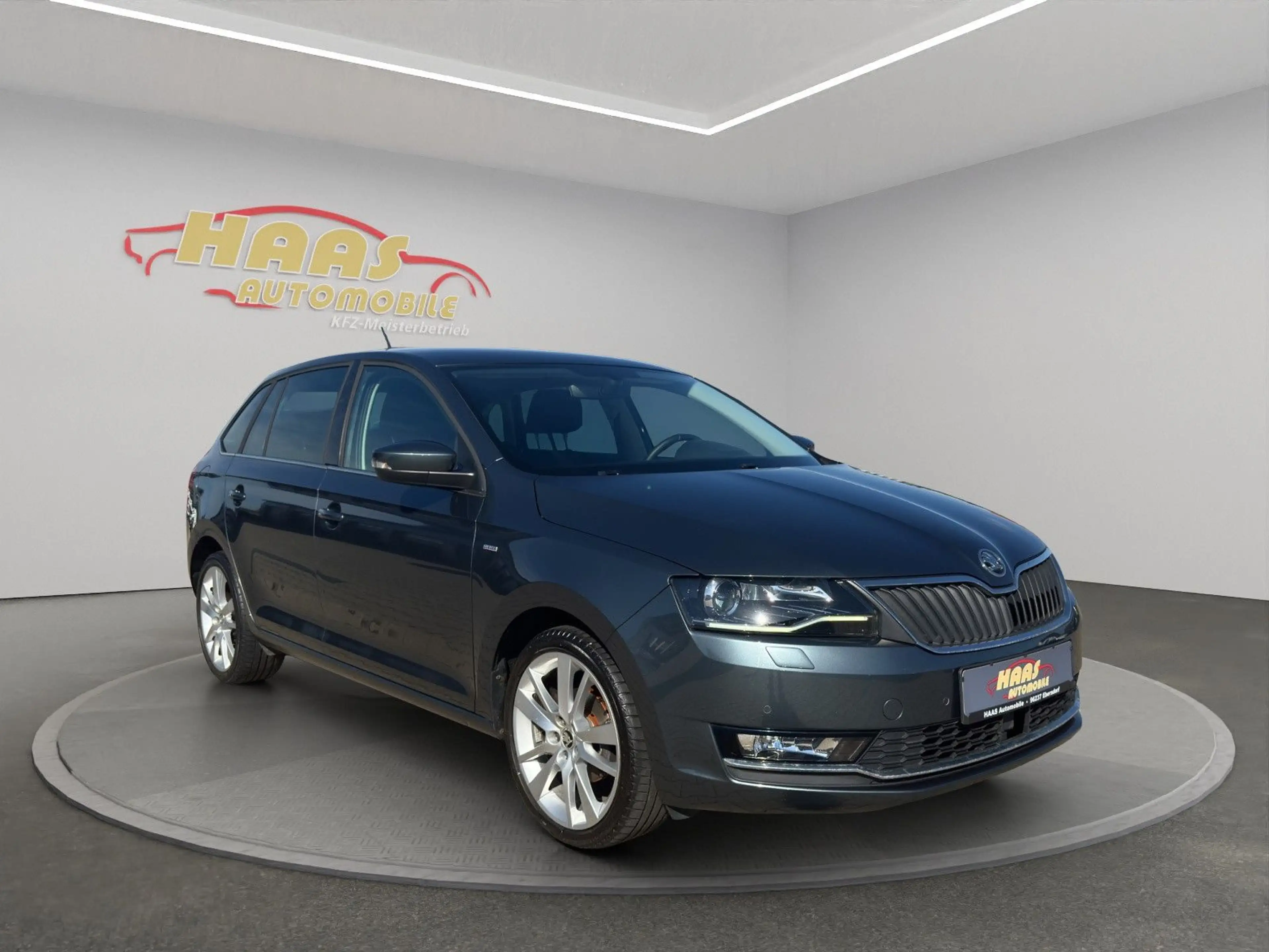 Skoda Rapid/Spaceback Spaceback Clever*Xenon*aus 1.Hand* — photo 3
