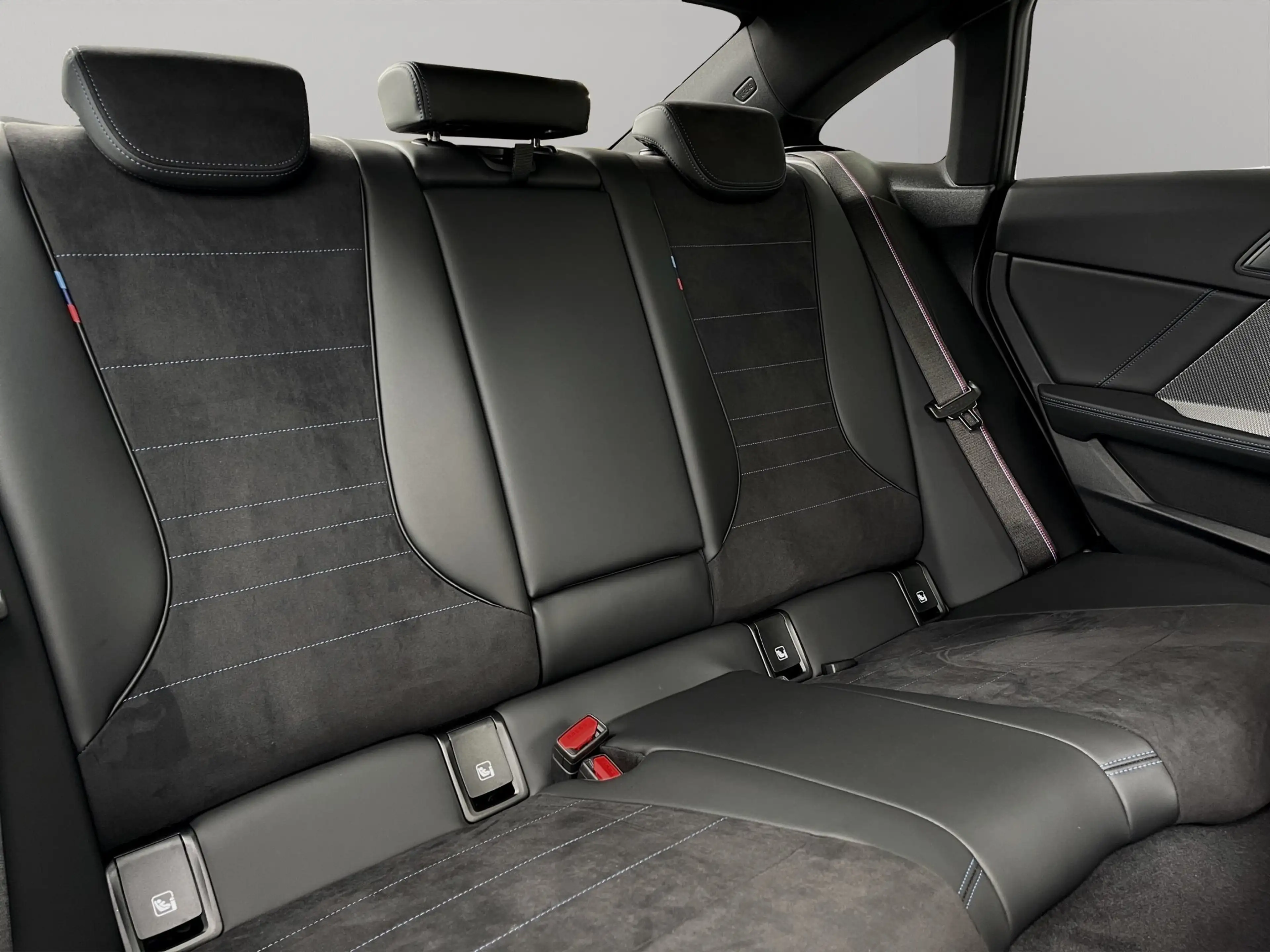 BMW 235 M235i — photo 13