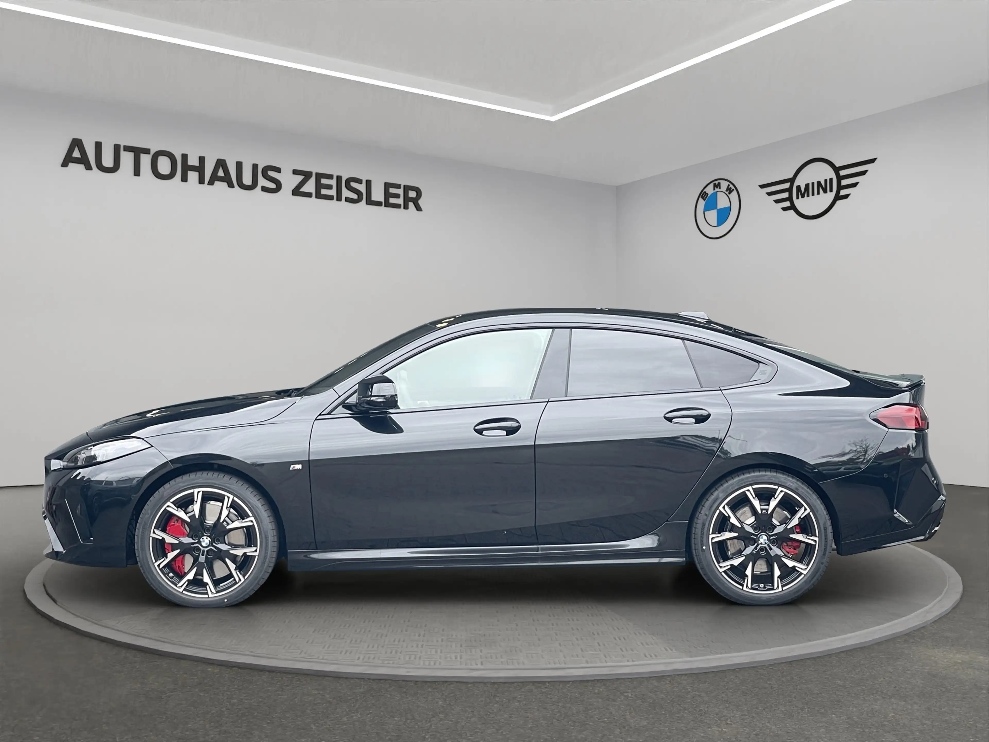 BMW 235 M235i — photo 4