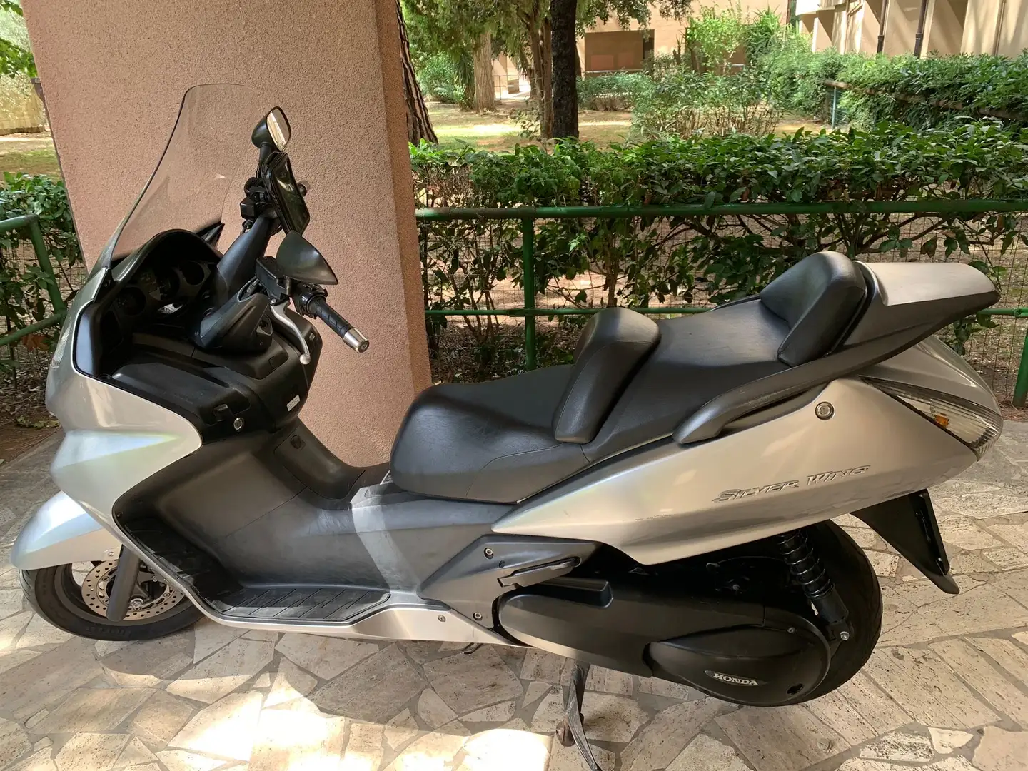 Honda Silver Wing swing 400 - 2