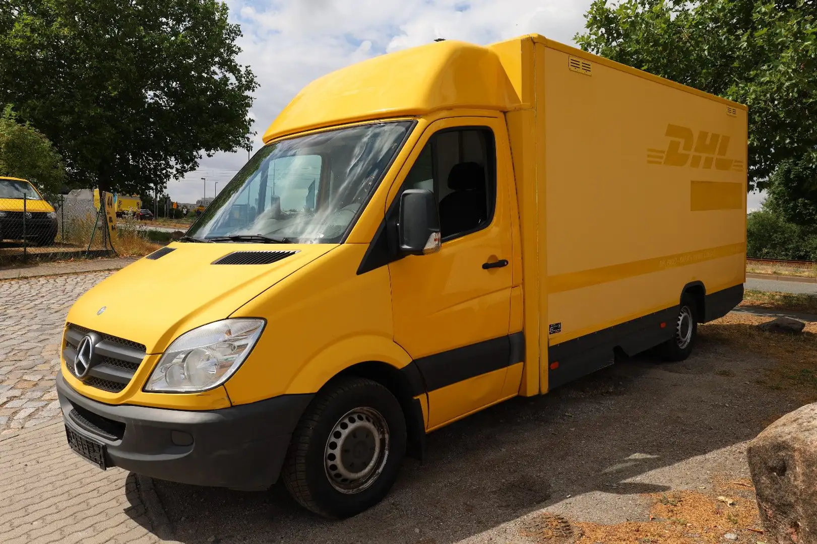 Mercedes-Benz Sprinter II Pritsche/ Koffer/Regalsystem Gelb - 1