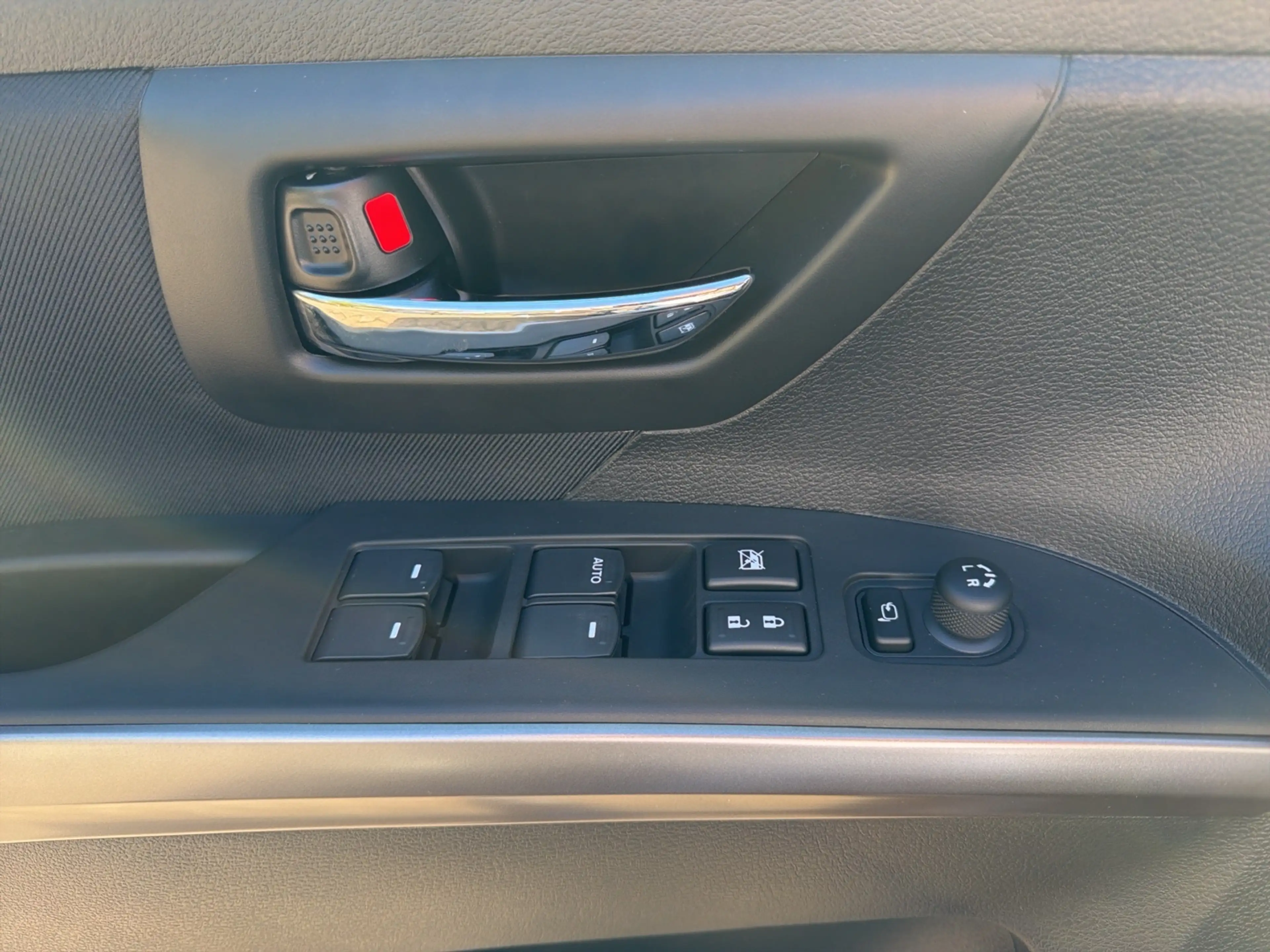 Suzuki S-Cross 1.4 BOOSTERJET Comfort Automatik — photo 17